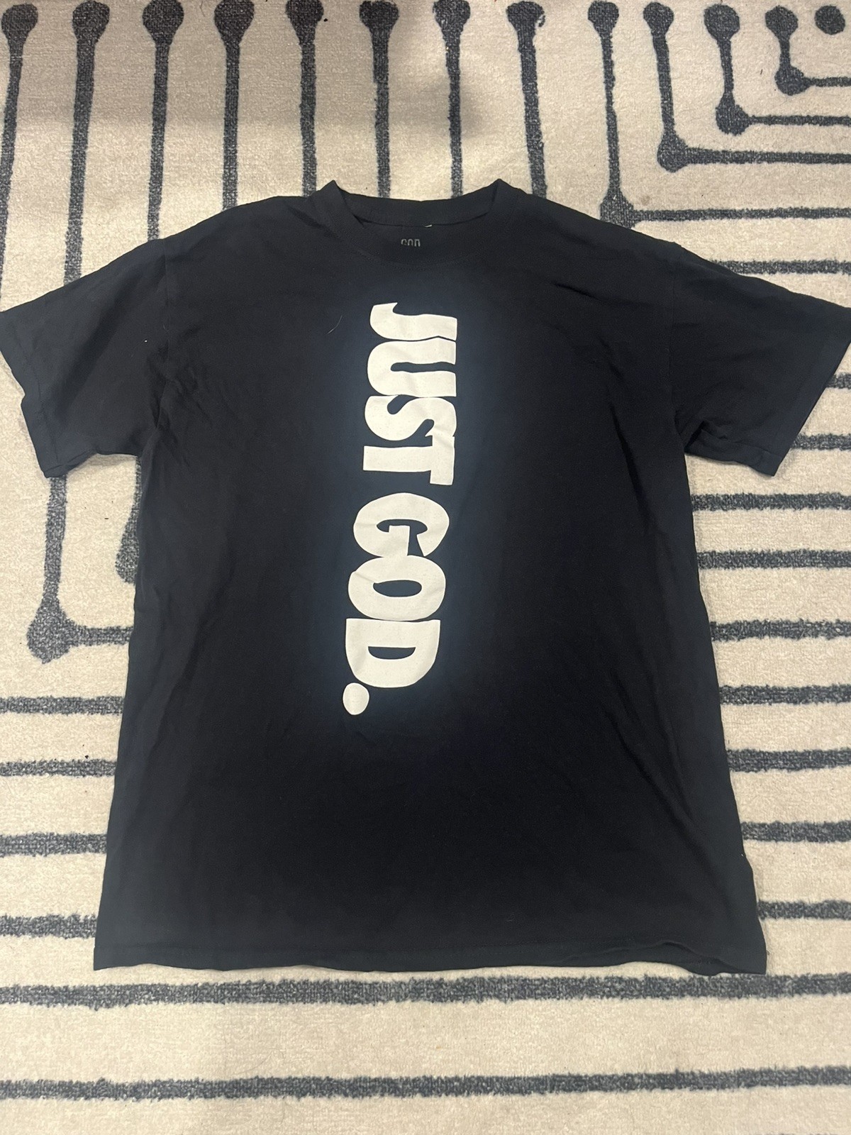 GOD IS DOPE “JUST GOD” Vertical Logo Graphic Black T-Shirt Men’s Size M
