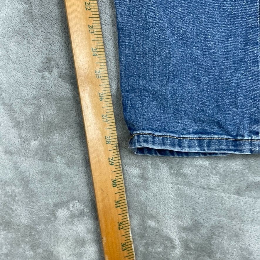Izod Mens Comfort Stretch Straight Jeans Size 30×29 Medium Wash Denim a0592