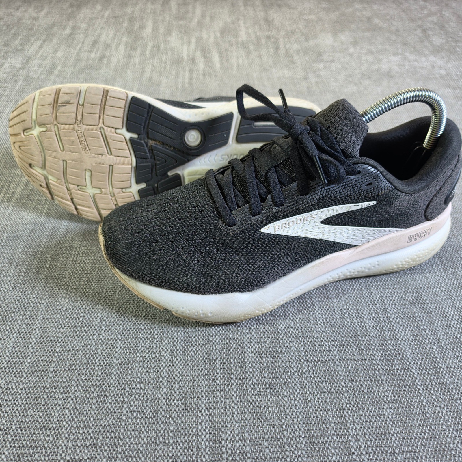 Brooks Running Shoes Women 9 Black Ghost 16 DNA Loft Nitrogen Injected
