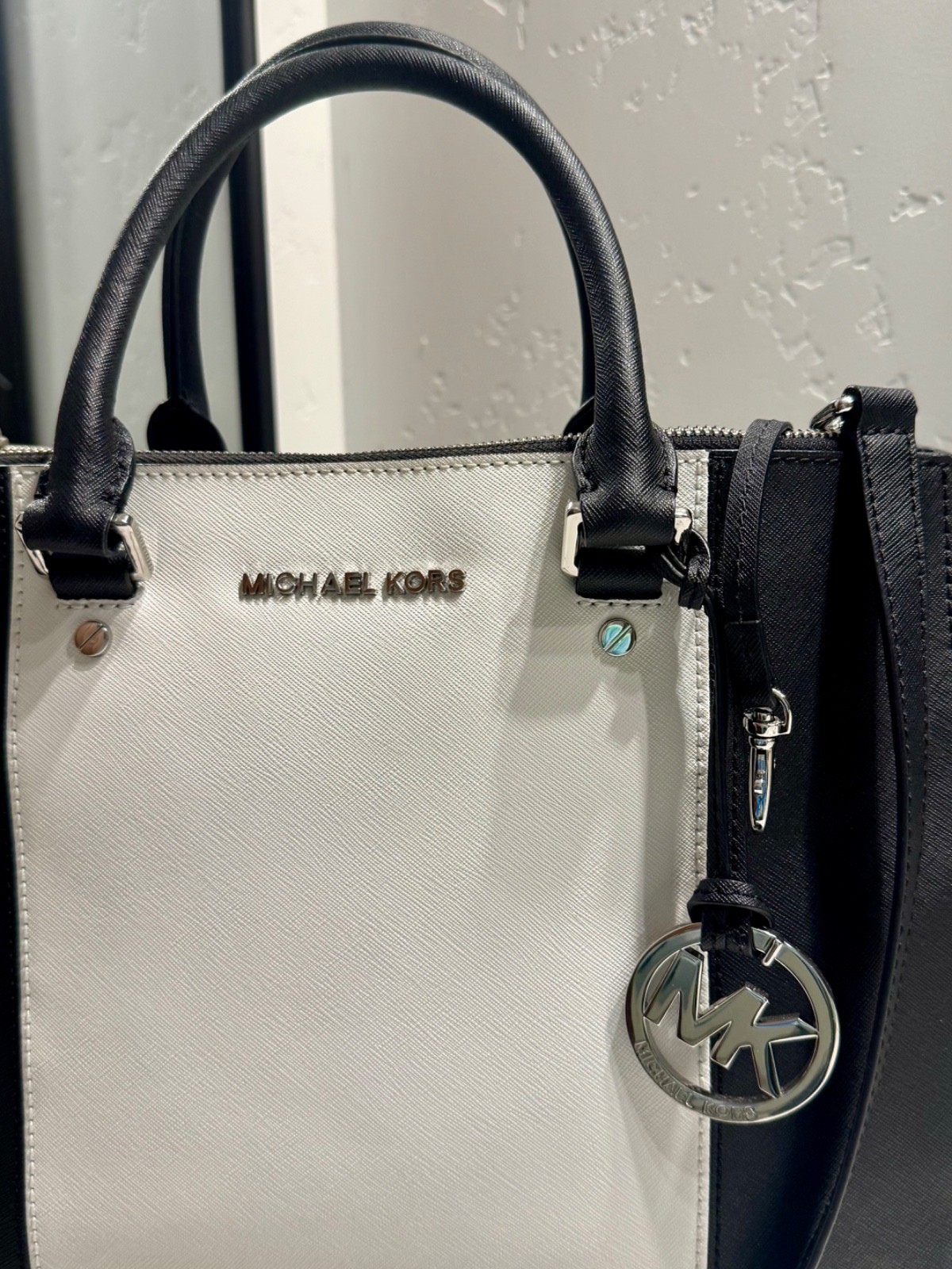 Michael Kors Sutton Large Satchel (Center Stripe Black/Optic White) with tags
