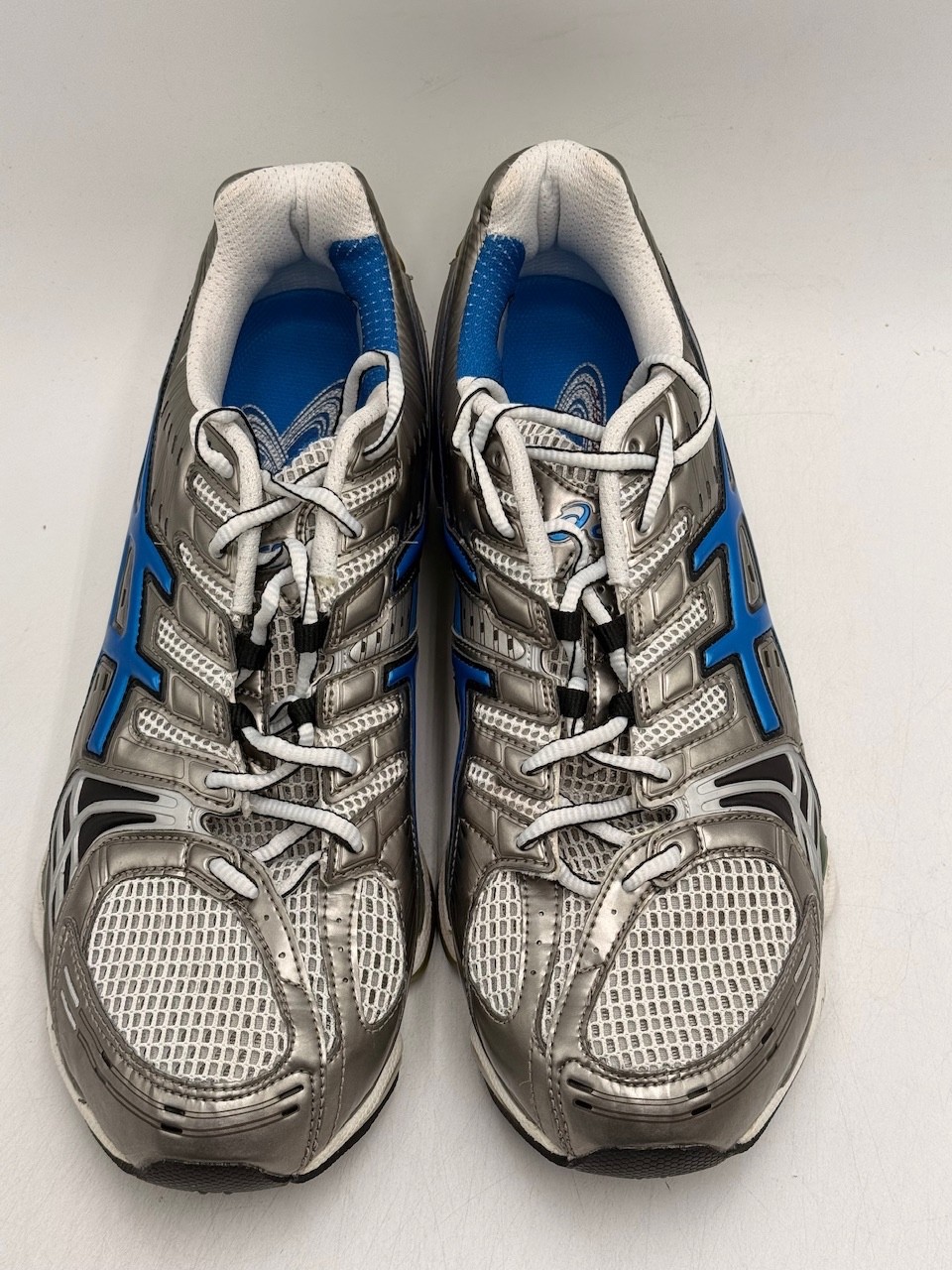 Asics GEL-KINSEI 2 Men’s NWD Vintage Running Sneaker Gray Multiple Sizes