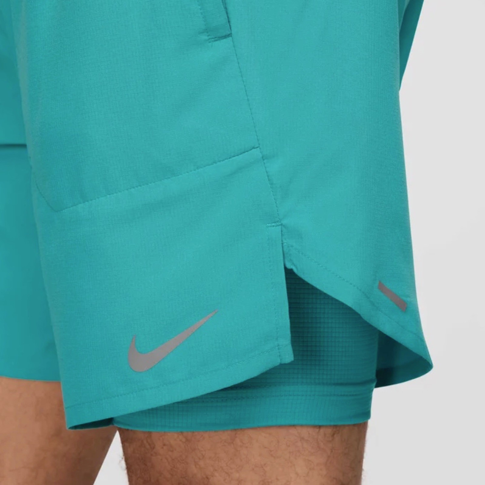 Nike Stride Dri-FIT 7″ 2 in 1 Running Shorts Blue DM4759-345 Mens Size L