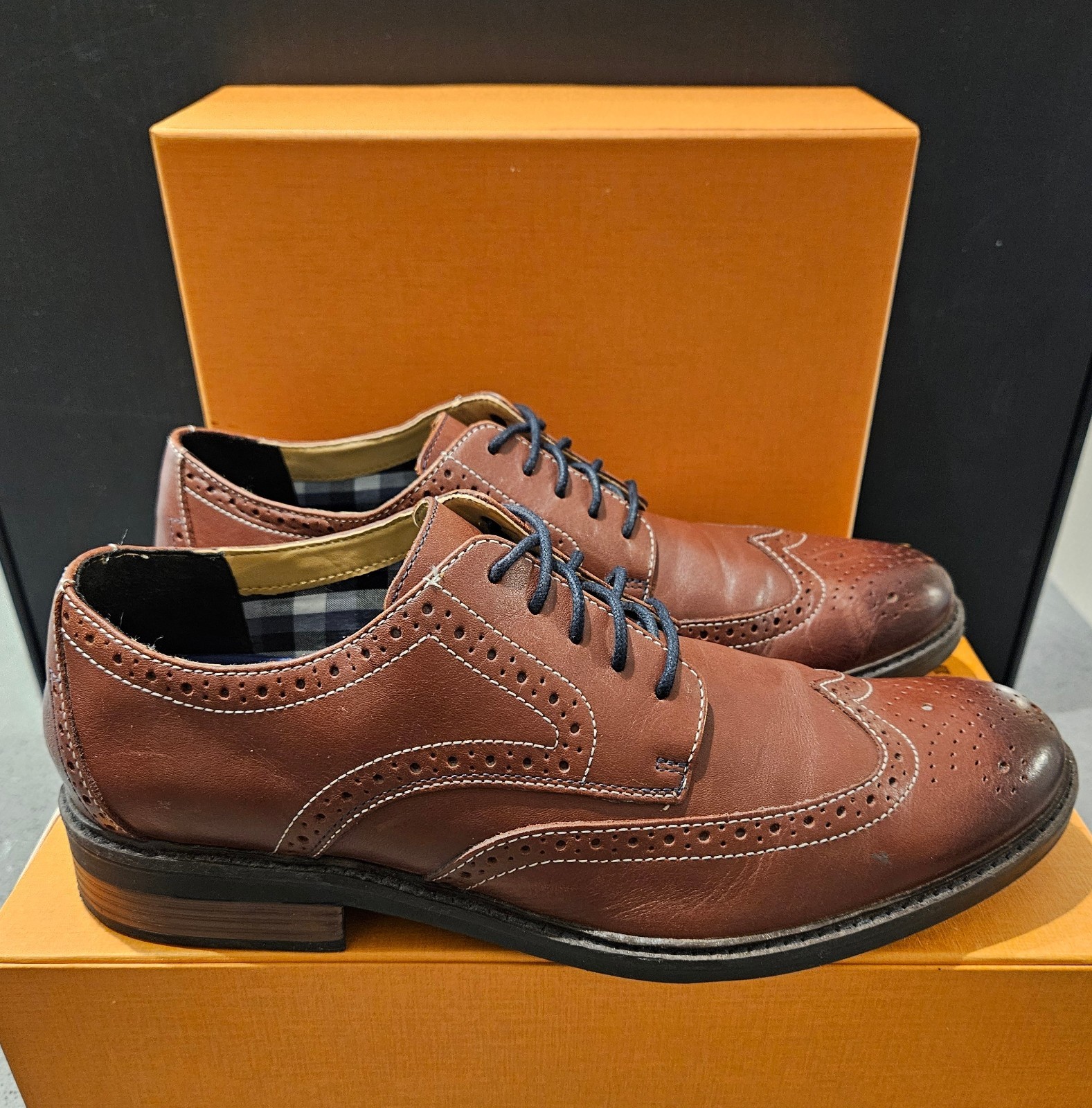 BOSTONIAN COMMONWEALTH MAXTON WING TIP SHOES US 11.5