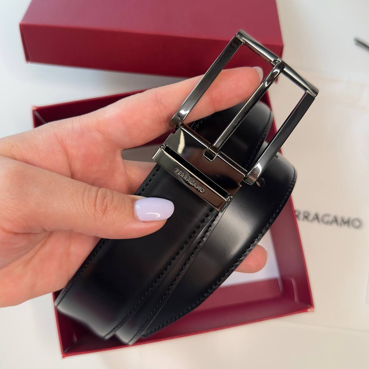 AUTHENTIC Salvatore Ferragamo reversible leather belt black and brown strap