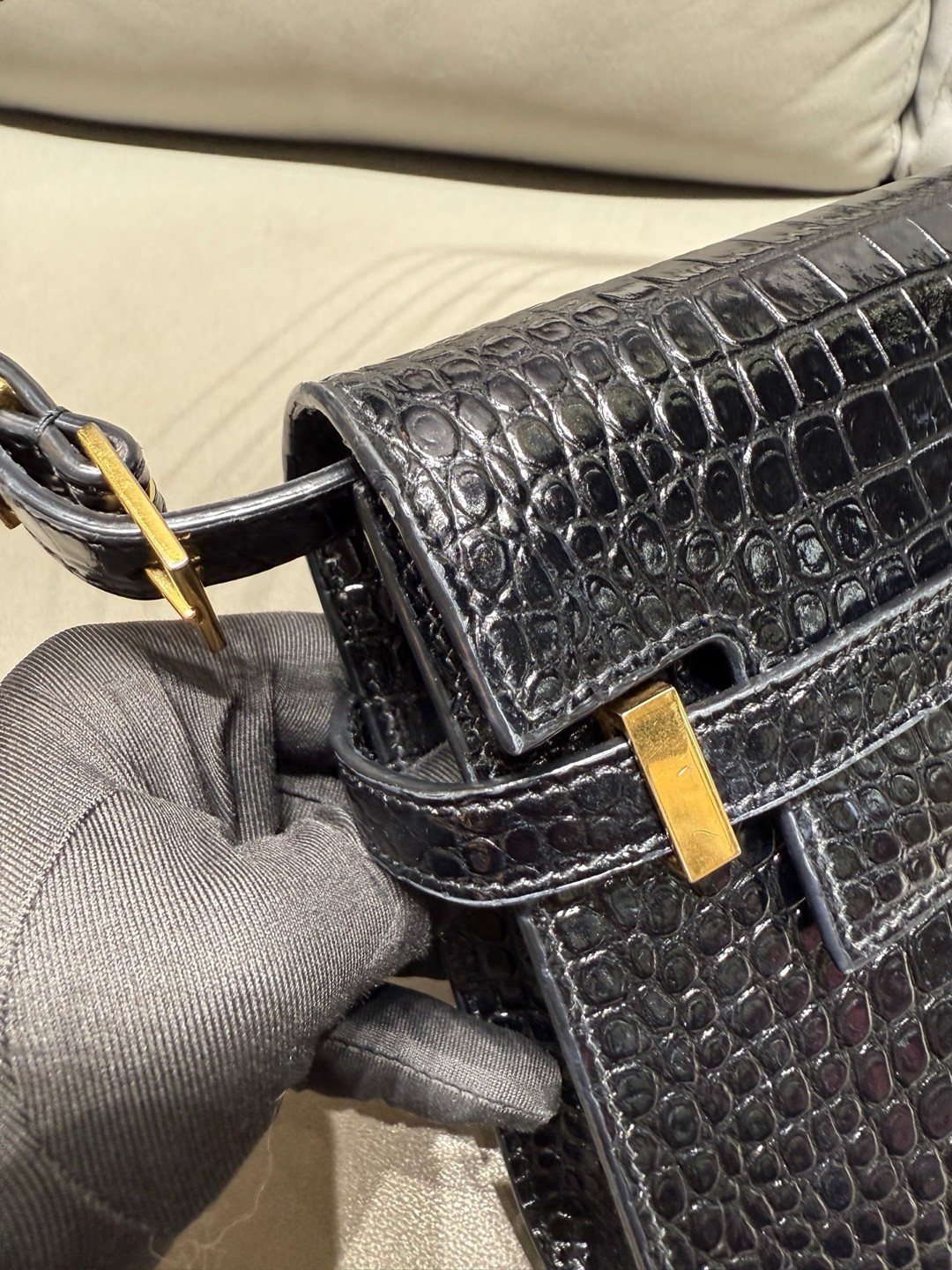 Saint laurent Pre-Owned Authentic Shoulder Bag 24*17*6cm