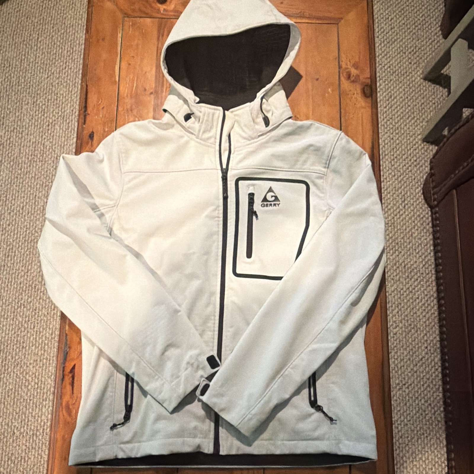 Gerry Men’s L Softshell Jacket Full Zip Hooded Gray Polyester Outdoor