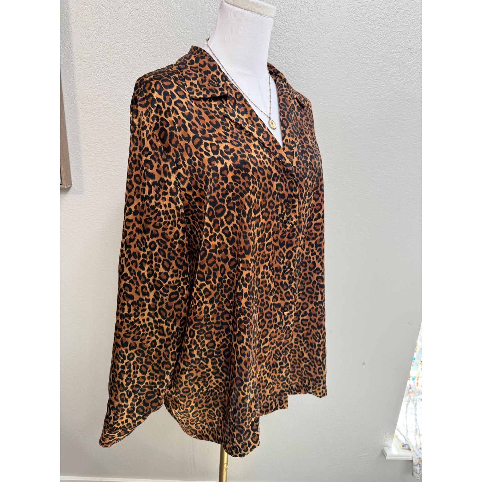 Leopard print satin button up blouse oversized XL
