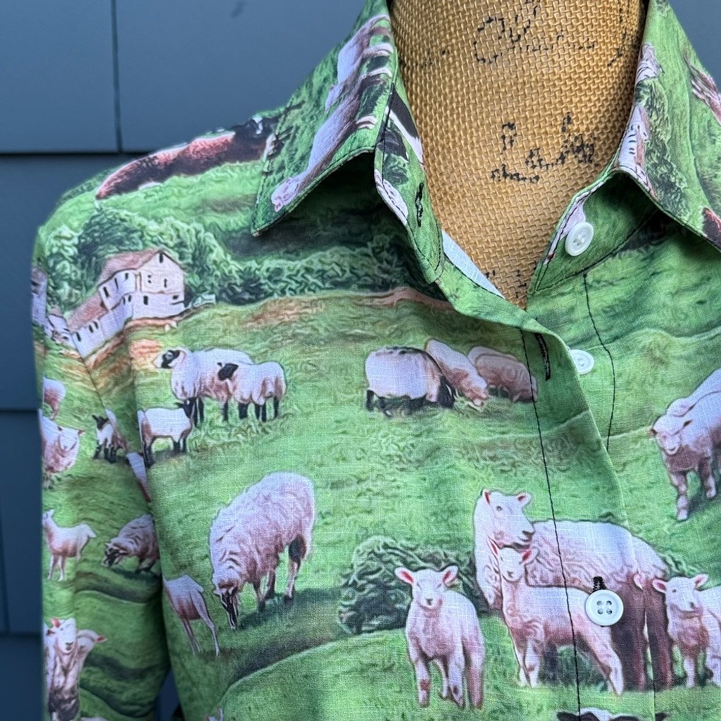 Source Unknown Green Sheep Print Women’s Button Down Shirt funky peplum
