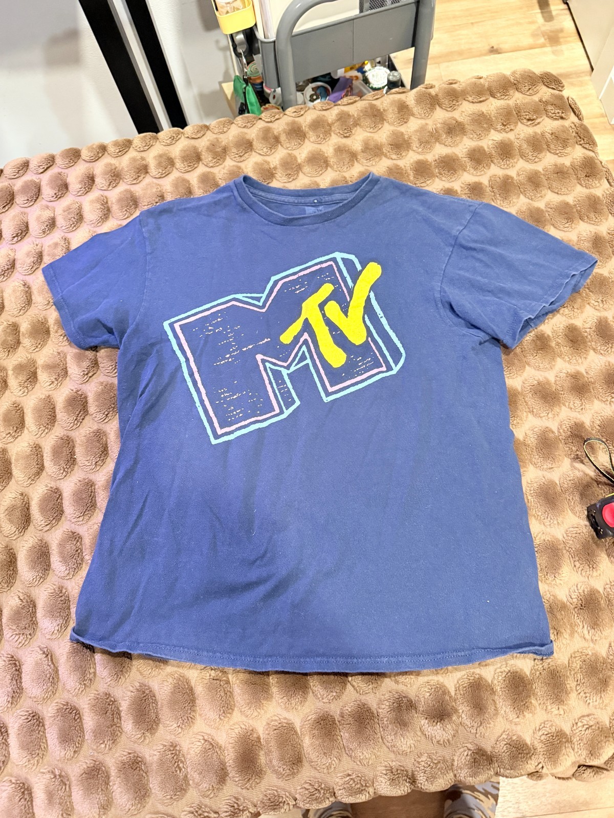 MTV navy logo shirt