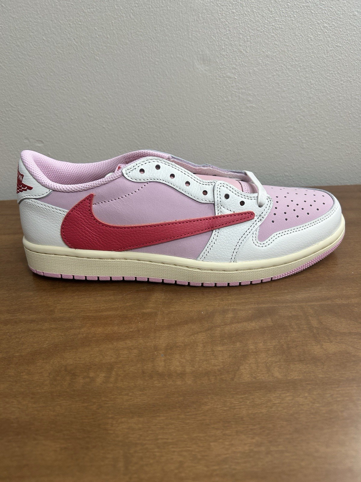 Brand new Jordan 1 Travis Scott Low Tropical Pink