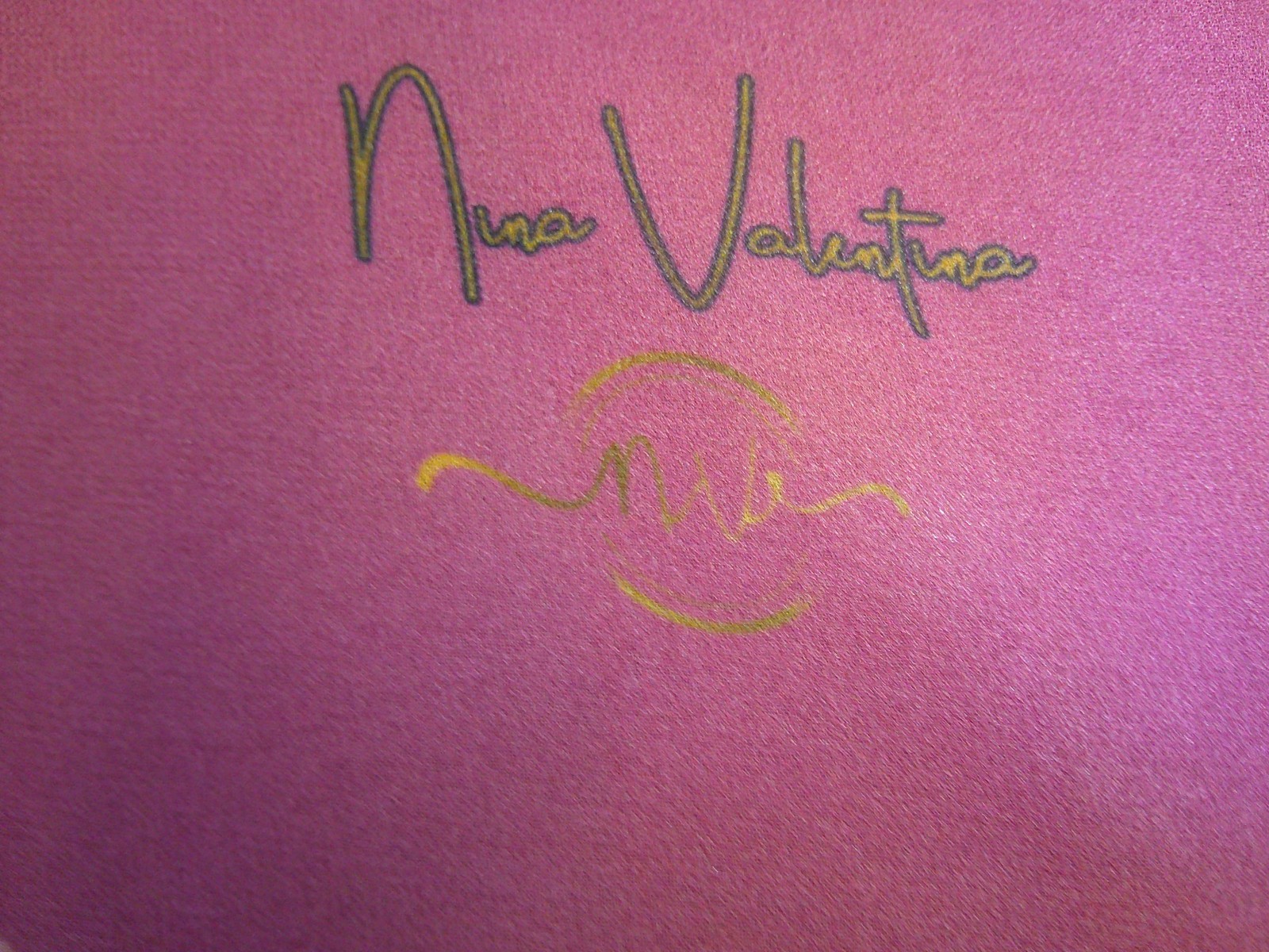 NINA VALENTINA LARGE PINK PURPLE WATERCOLOR FLORAL 70 X 26.5 IN SCARF HIJAB EUC
