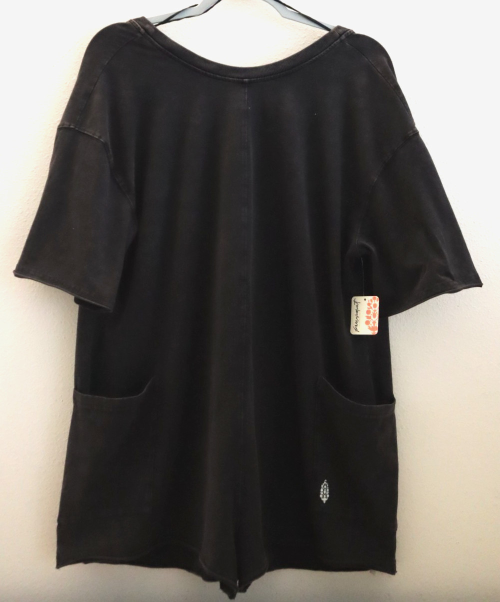 Free People Movement OB1882045 Women’s Sz M Black Hot Shot Tee Romper