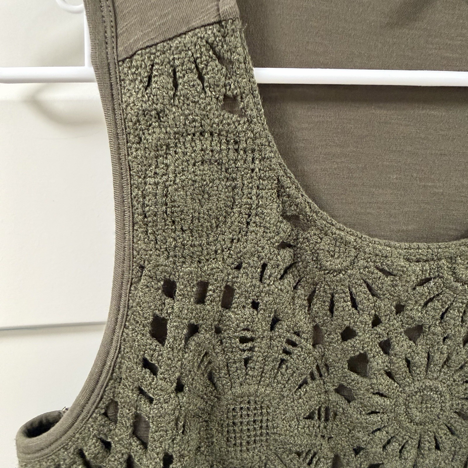 Maurices WomenOlive Green Crochet OverlayStretchKnit CasualSleevelessTank Top XL