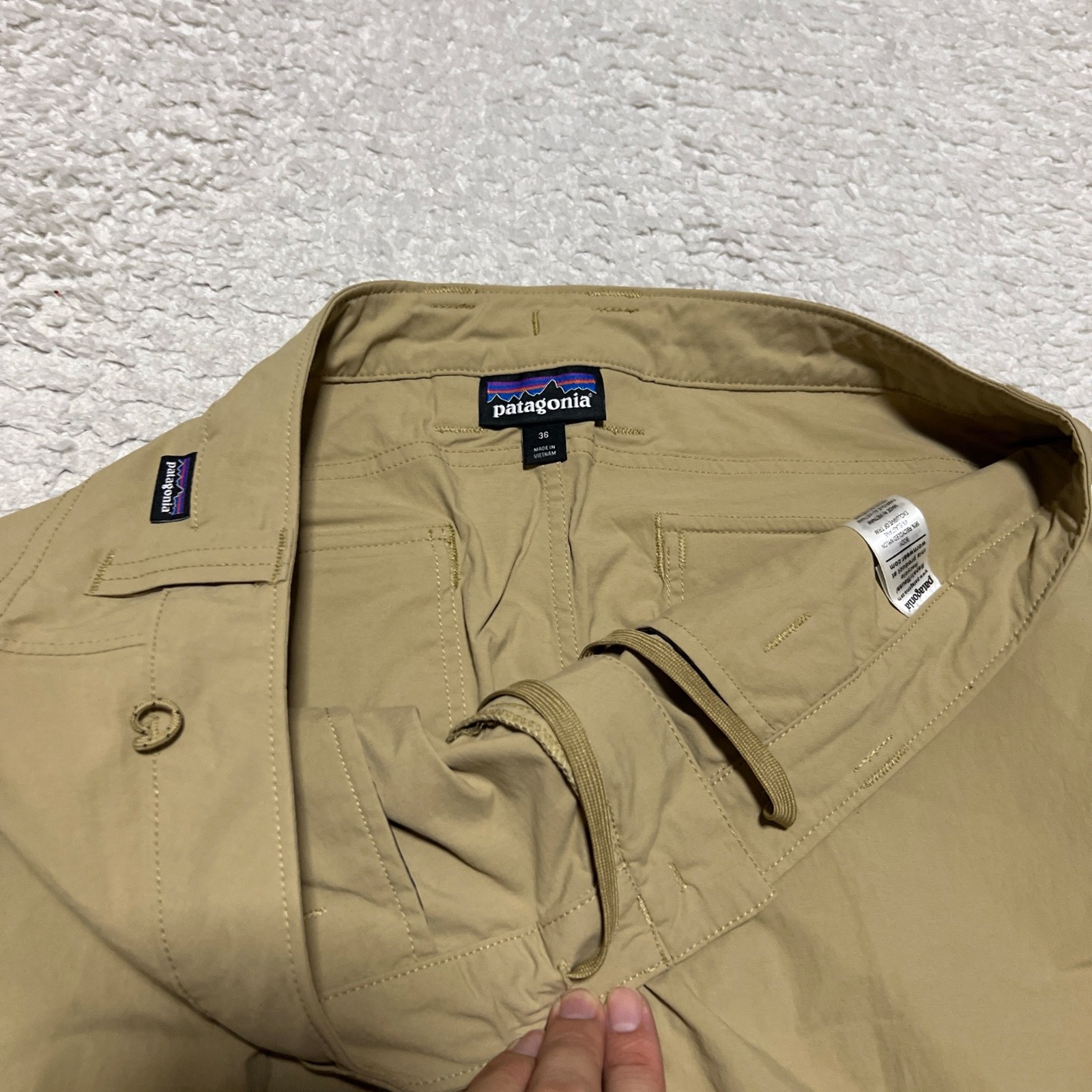 Patagonia Pants Men Size 36 Tan Quandary Stretch Outdoors Hiking Performance