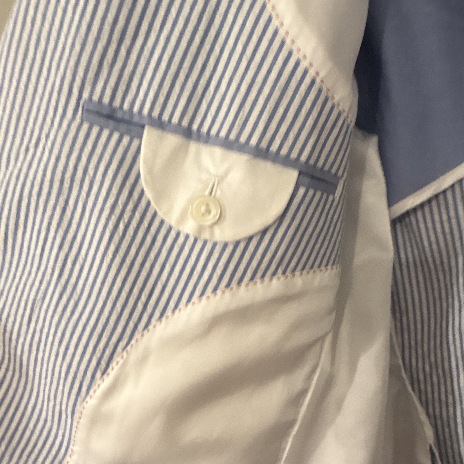 Cremieux Seersucker Pinstripe Jacket Size L. Excellent Condition.