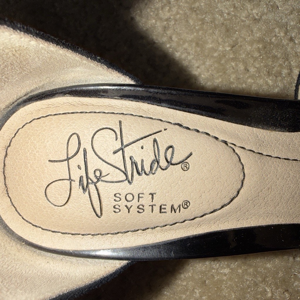 Life Stride Soft System Black Heel With Elastic Straps Woman’s 11 Med. Heel