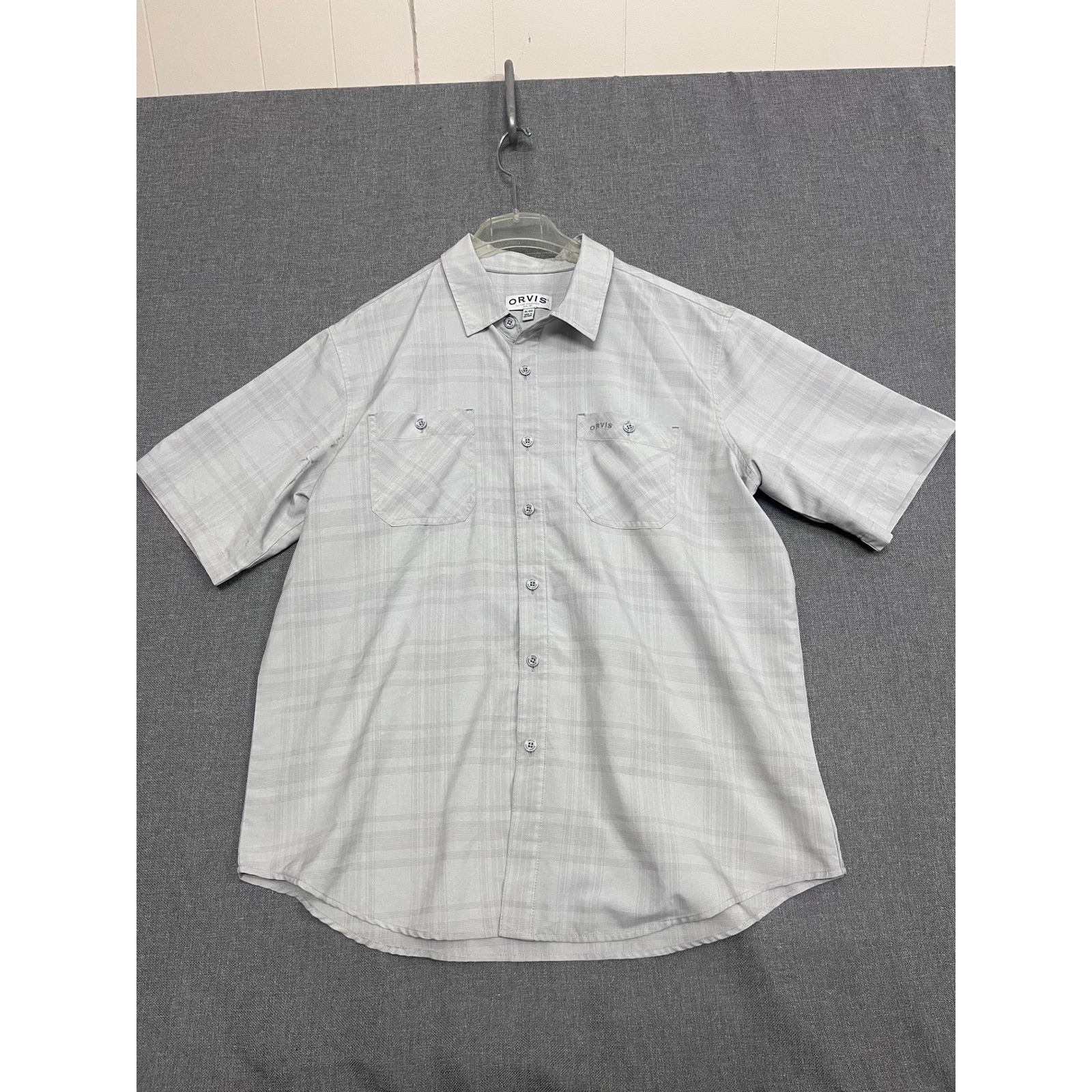 Orvis Mens XL Gray Plaid Short Sleeve Button Down Shirt Dual Pocket Classic Col.