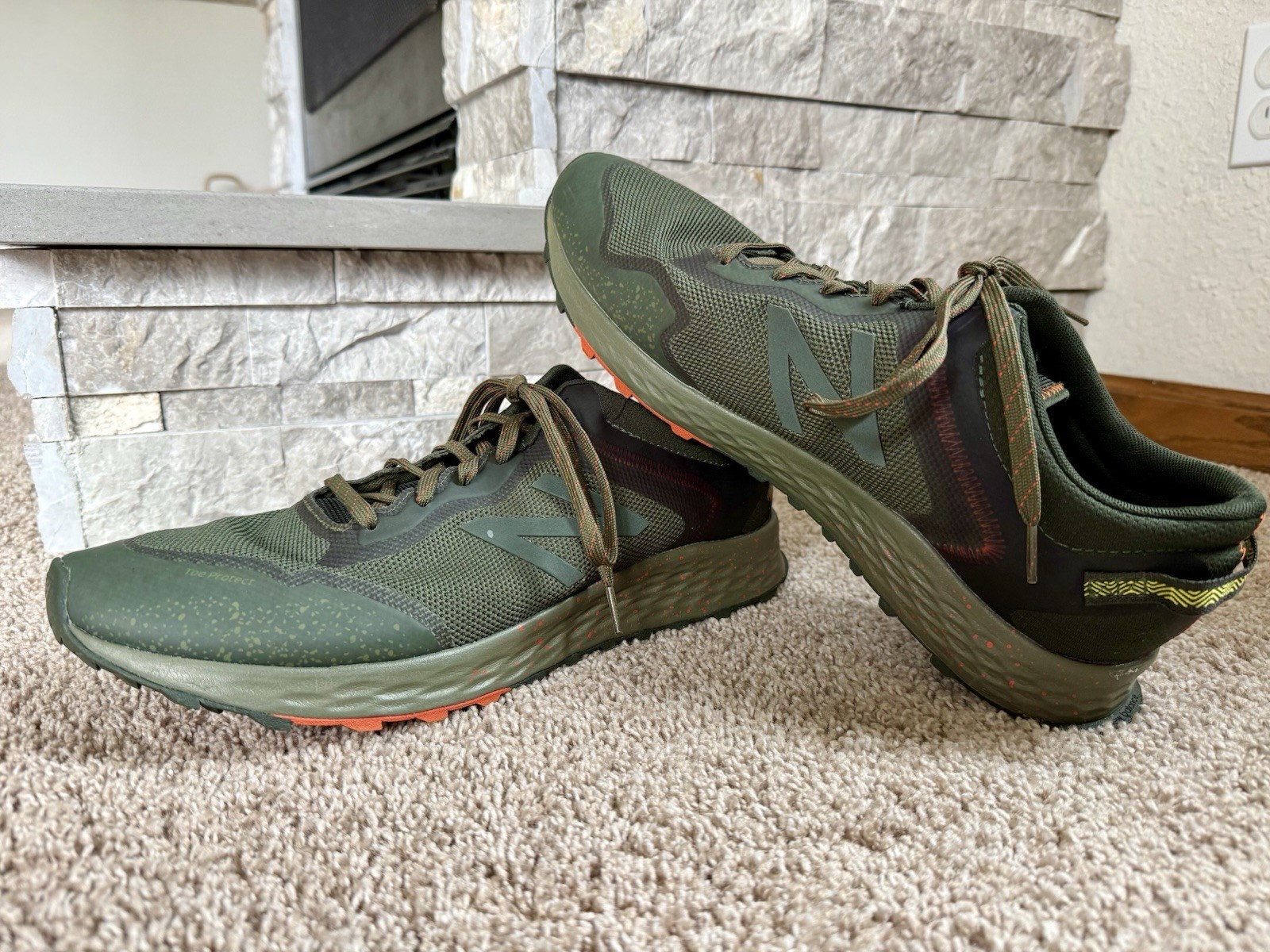 Men’s New Balance Hiking Trail Shoes Sneakers Green Size 15 4E Fresh Foam ARISHI