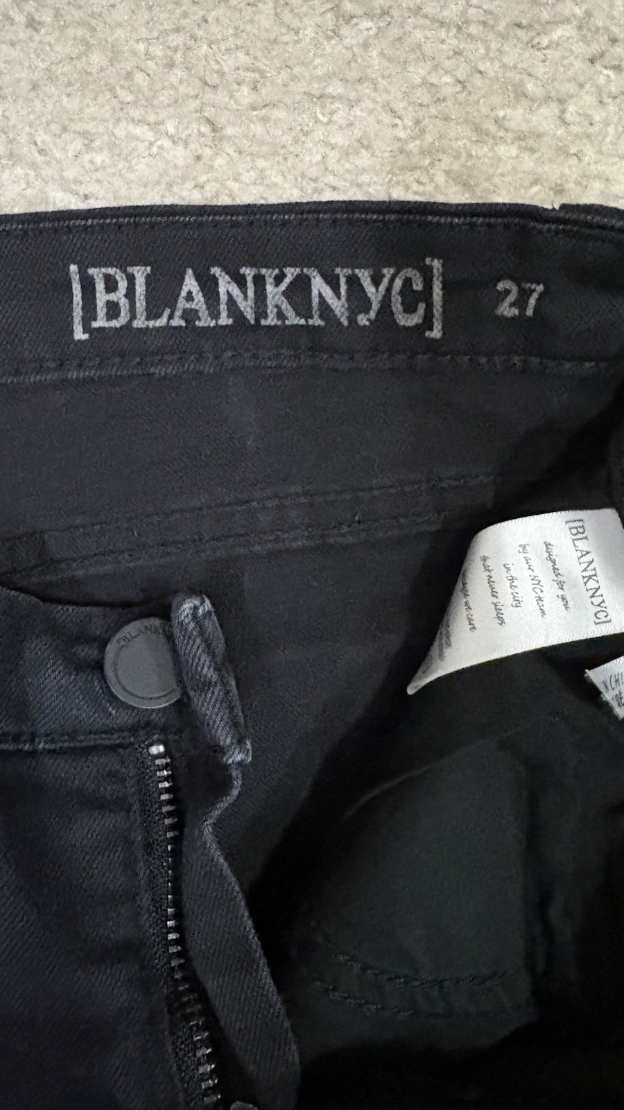 BLANKNYC Black Heavily Distressed Ripped Skinny Jeans 🖤 Size 27