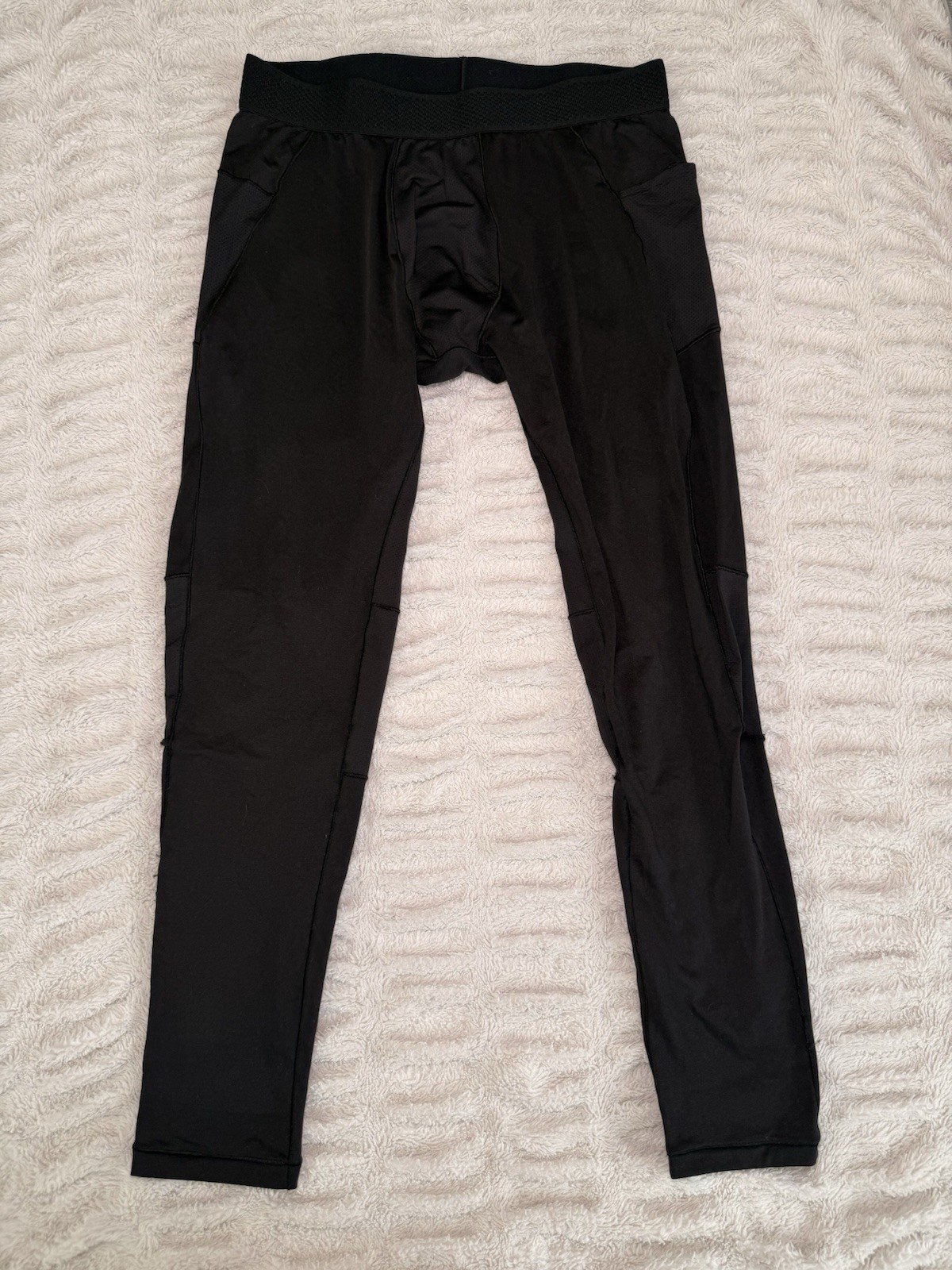 Old Navy Go-Fresh Men’s Black Compression Leggings Size L 26″ Inseam 30″ Waist