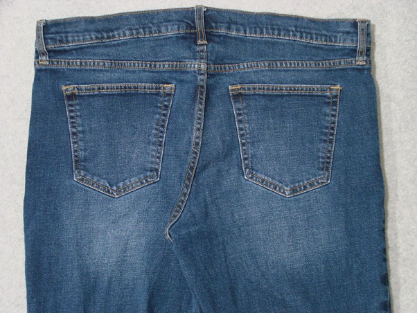 TD11424 **OLD NAVY** STRAIGHT LEG JEANS 34×34 (msr 38″x33″) DARK BLUE