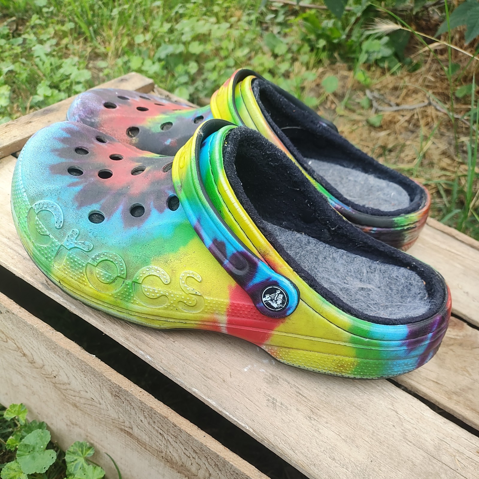 Crocs – Dual Comfort Fleece Lined Tye Tie Dye Clogs Men’s 9 Womens 11