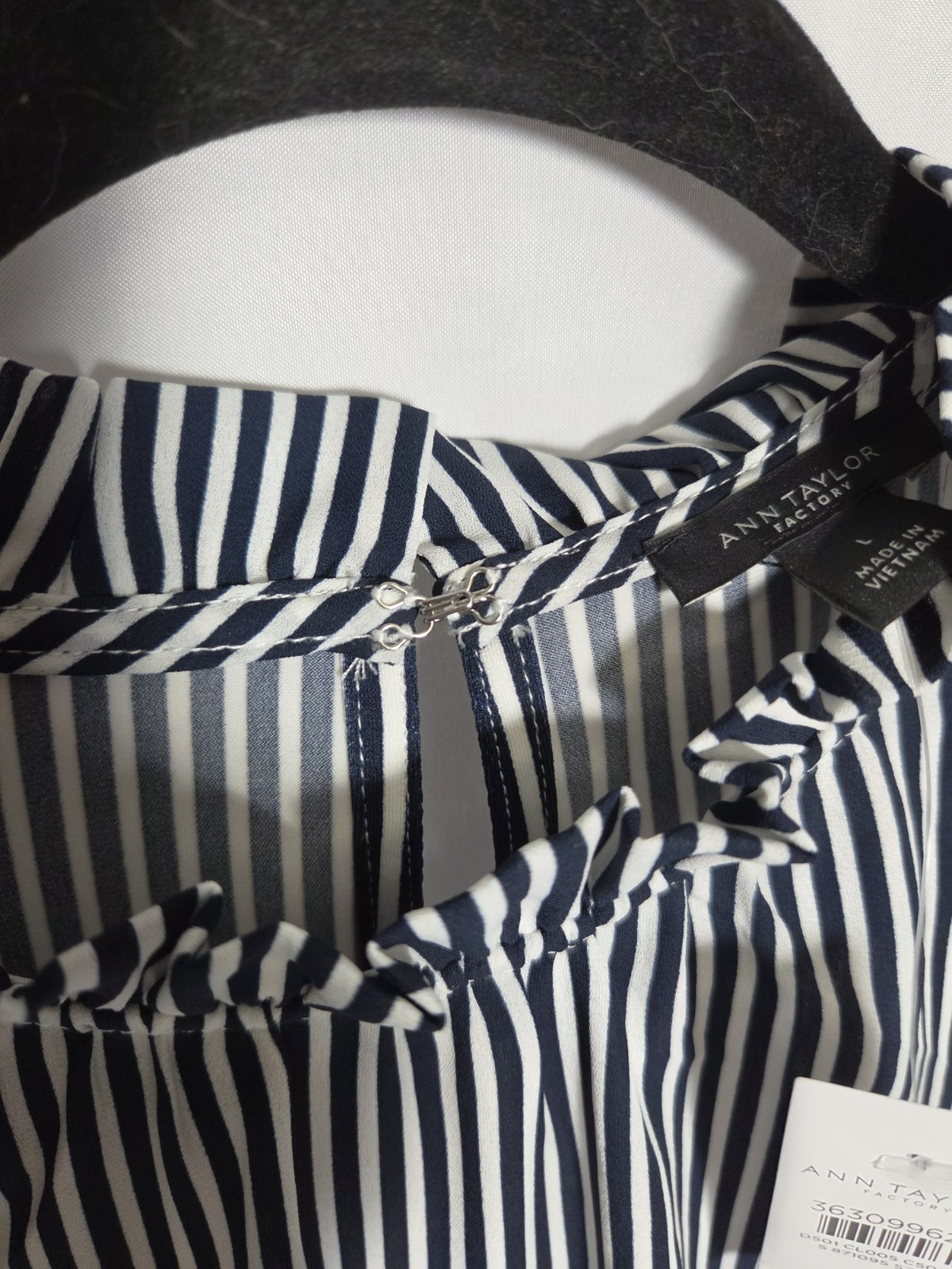 Ann Taylor Factory Black/White Striped Sleeveless Ruffle High Neck Blouse L