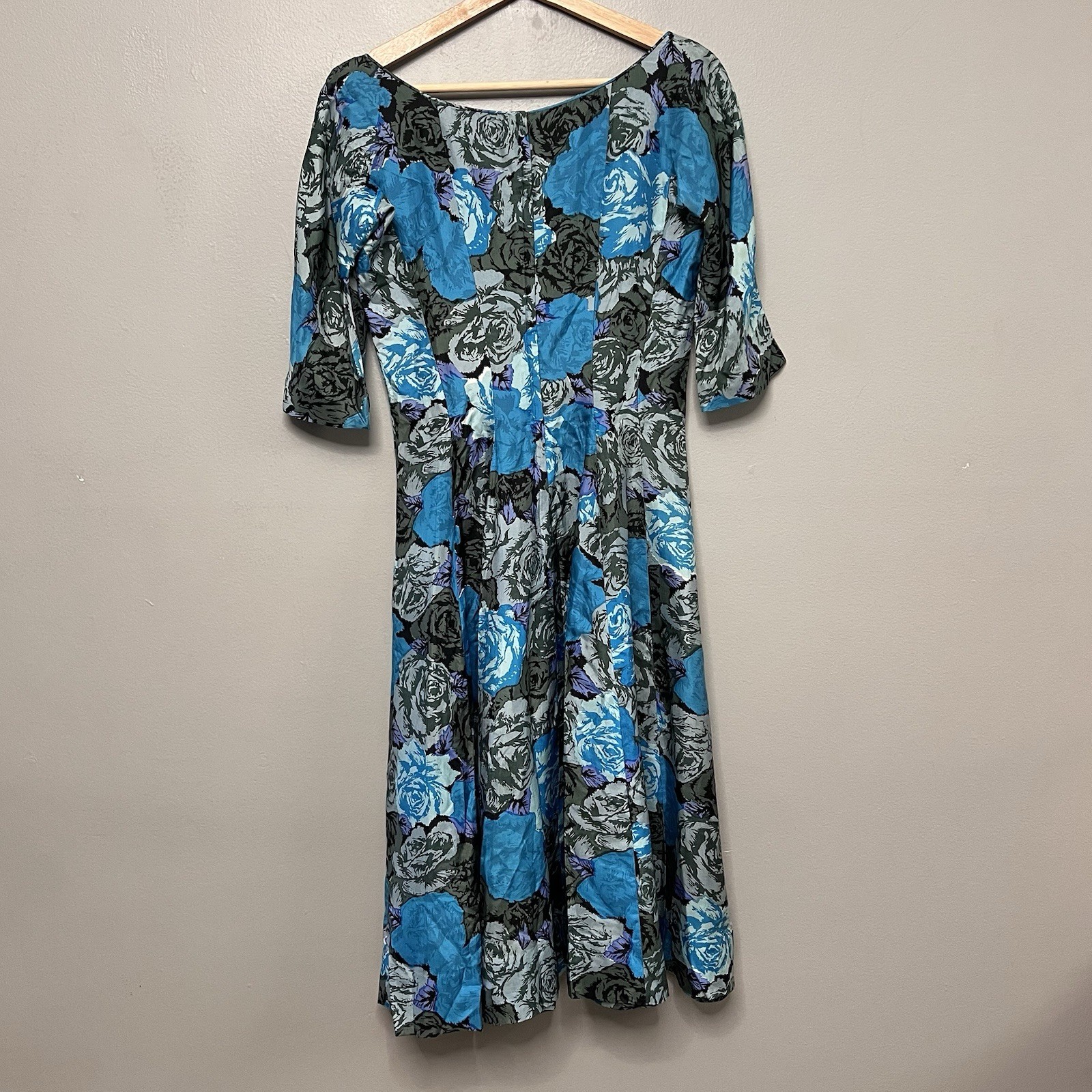 VTG 50s Suzy Perette Silk Fit N Flare Flue/Green Purple Rose Dress Pin Up Goth