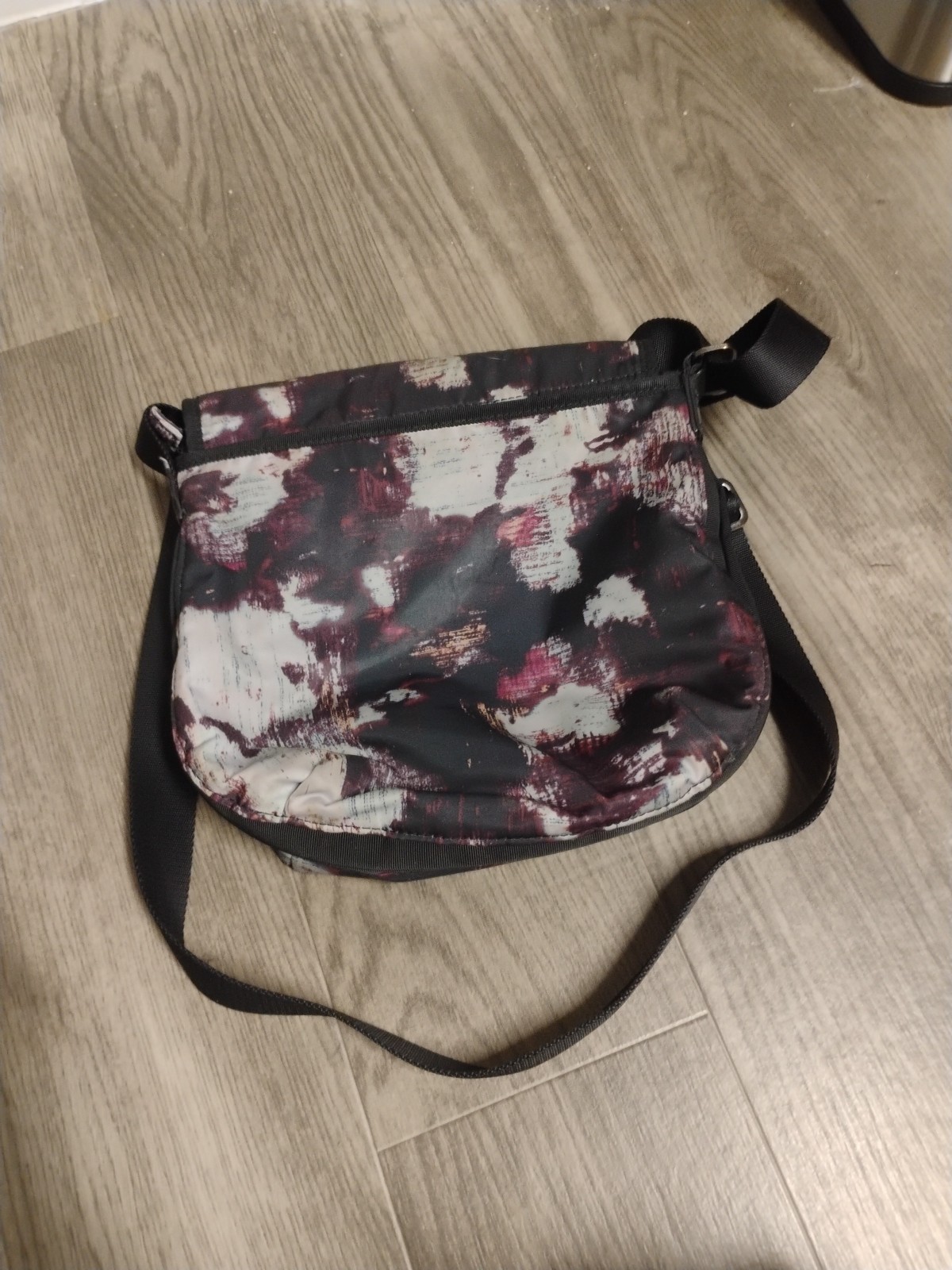 Lululemon Athletica Party Om Festival Bag Crossbody Frosted Rose Gray Pink
