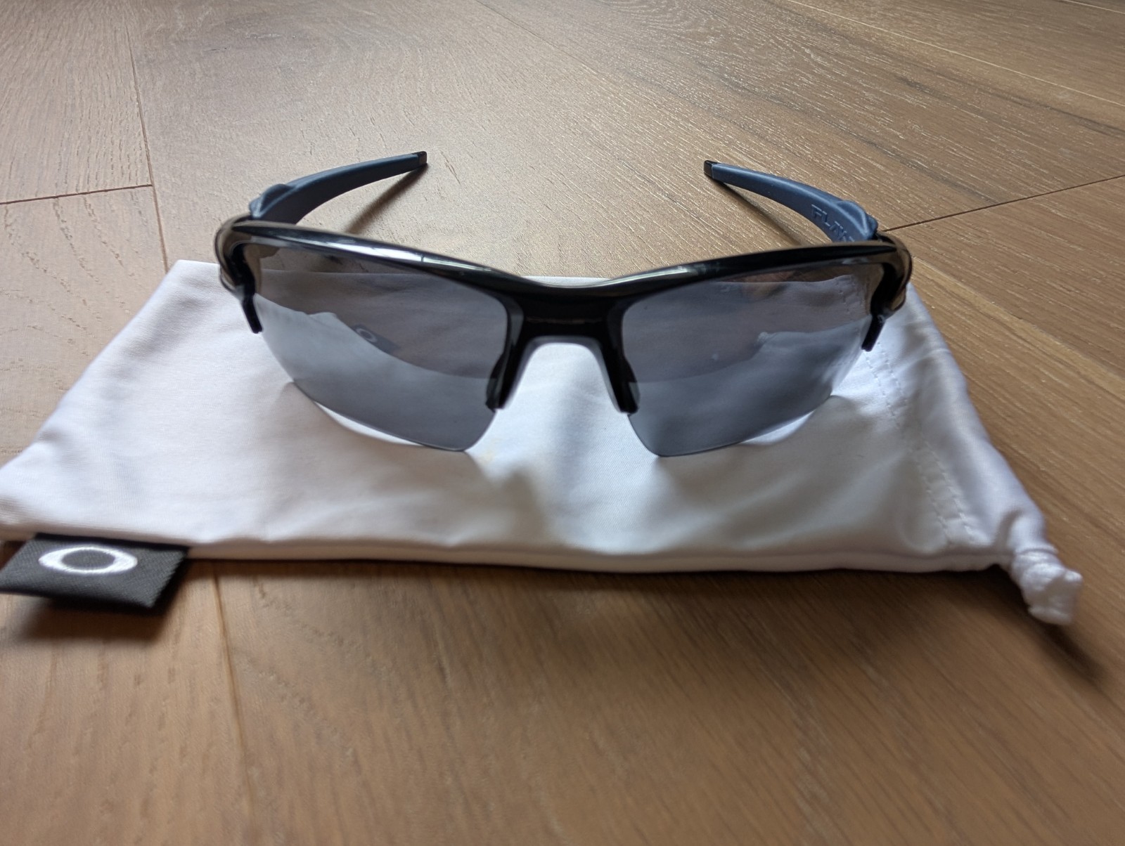Oakley Flak 2.0 Black with Blue Temple. OO9188-44 59