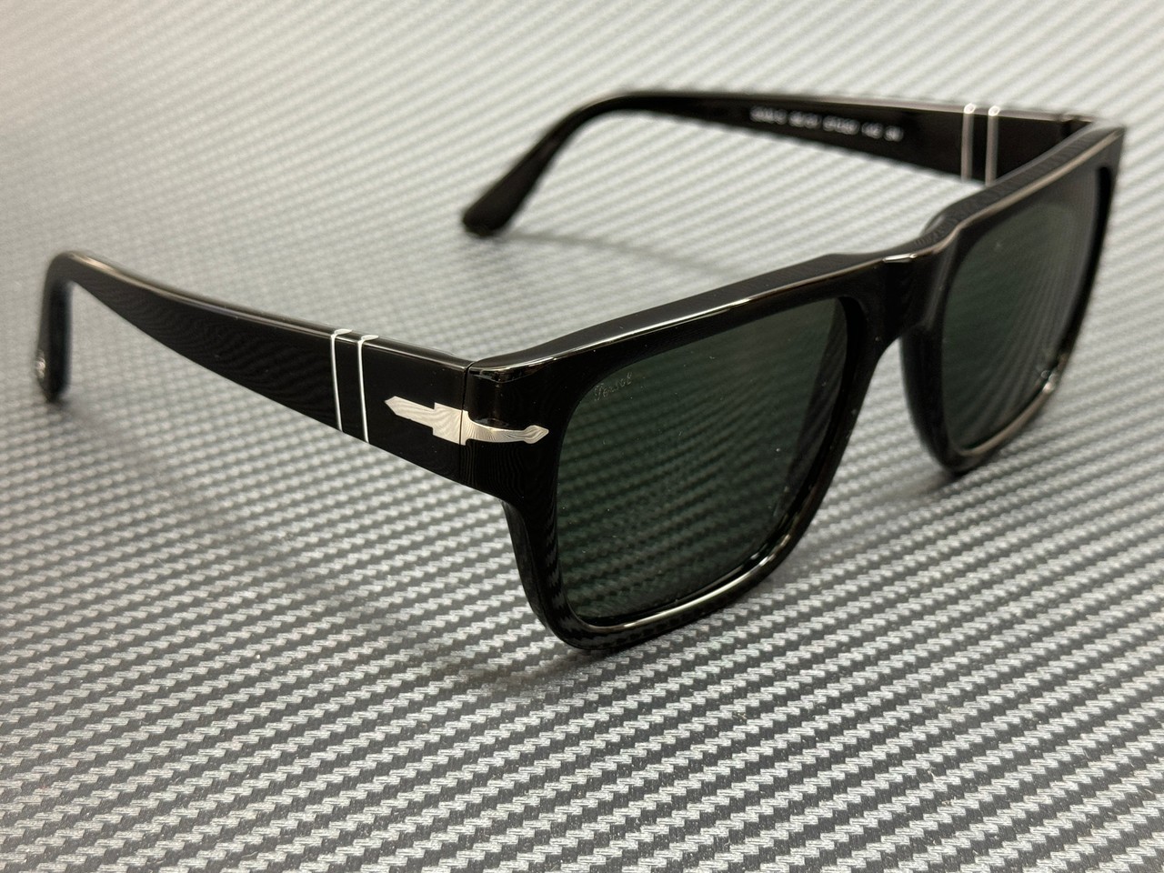 PERSOL PO3348S 95 31 Black Green Unisex 55 mm Sunglasses