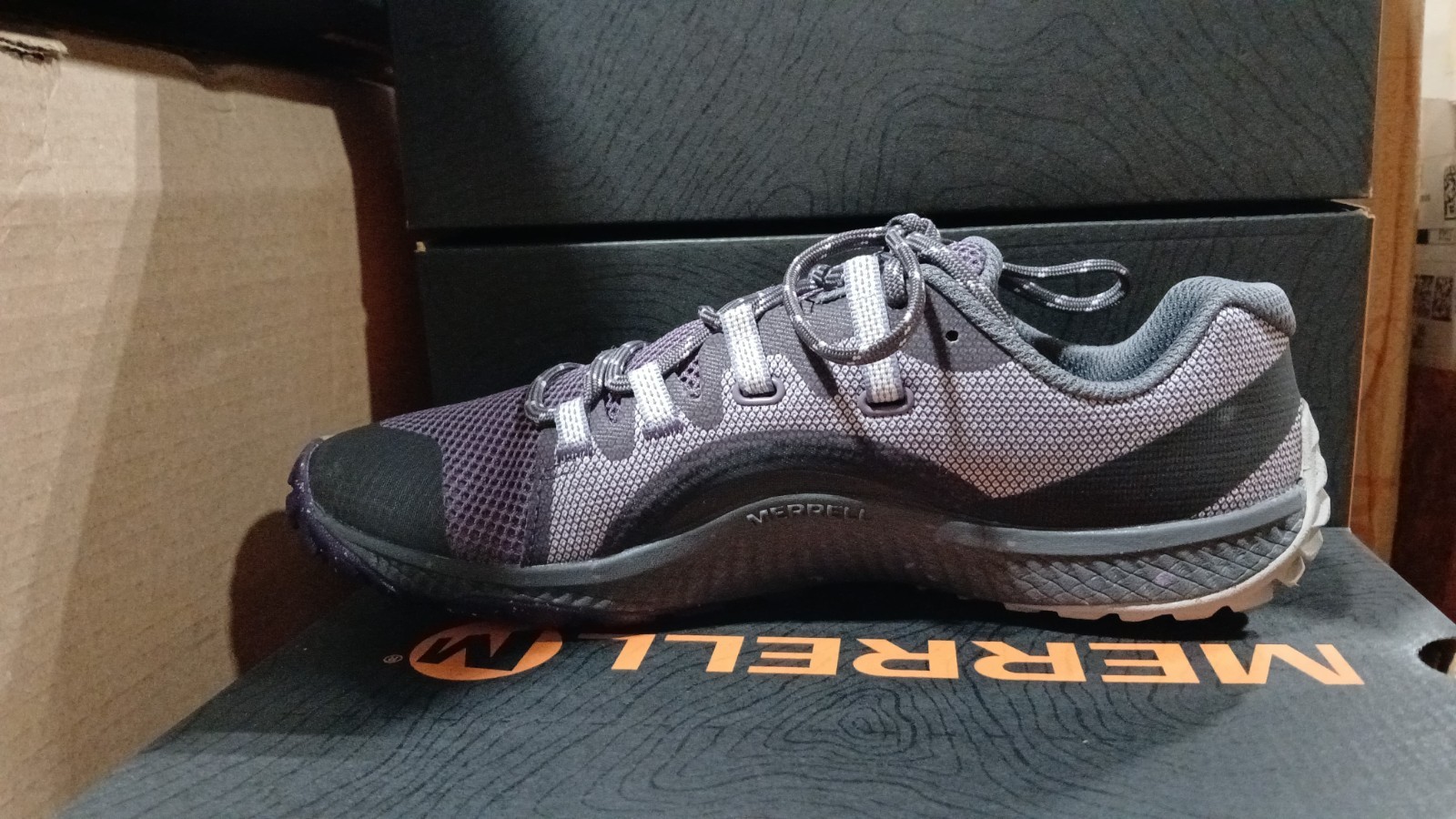 New Merrell Women’s Trail Glove 6 Sneakers