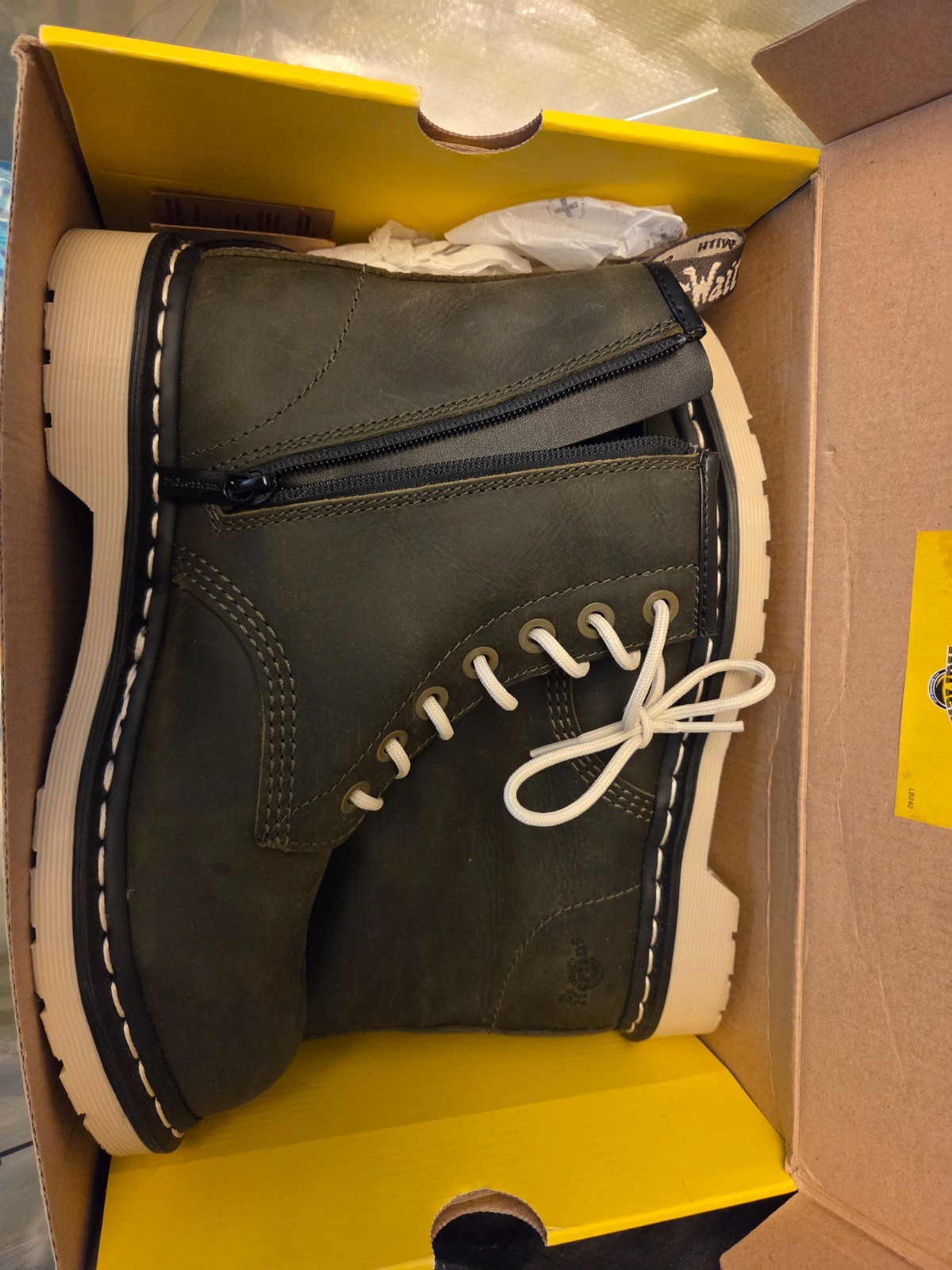 Steel Toe Dr Martens Wyoming Maple Zip Women’s 9