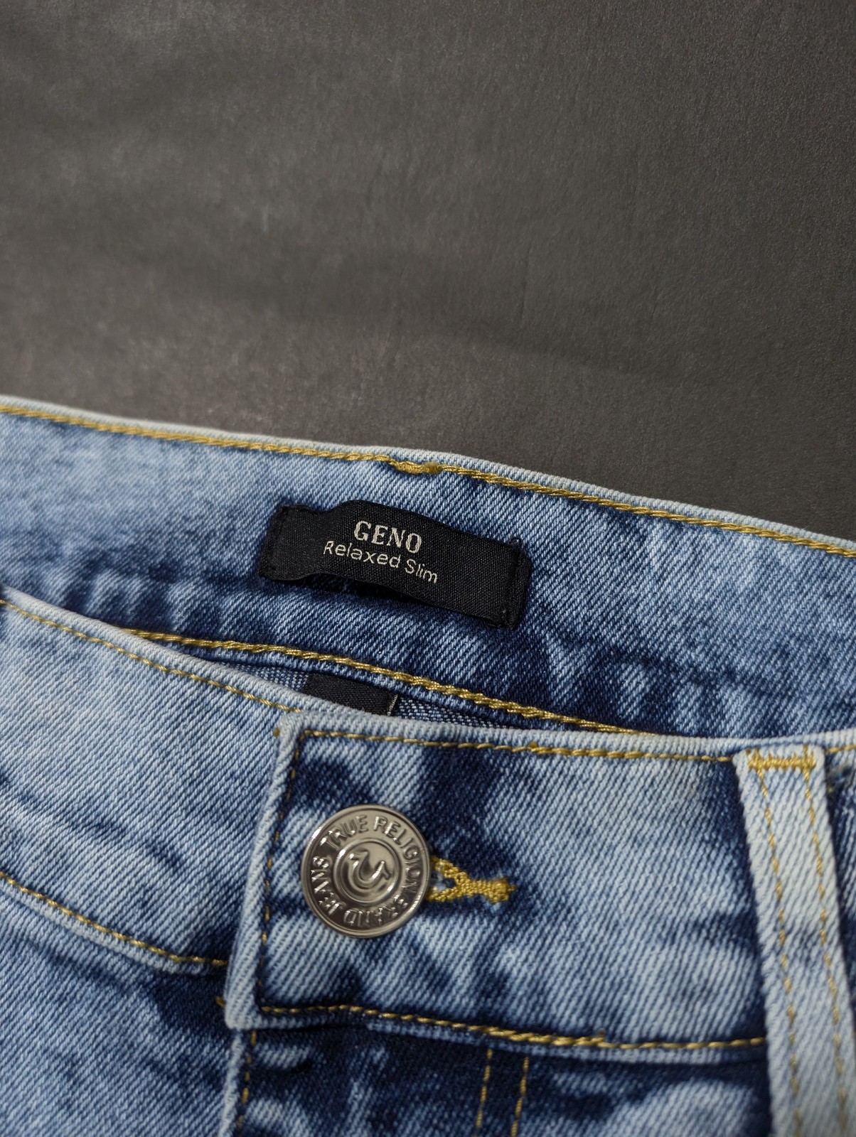 $159 True Religion Men`s Geno Relaxed Slim Jeans Men`s Size 36×32 38×32