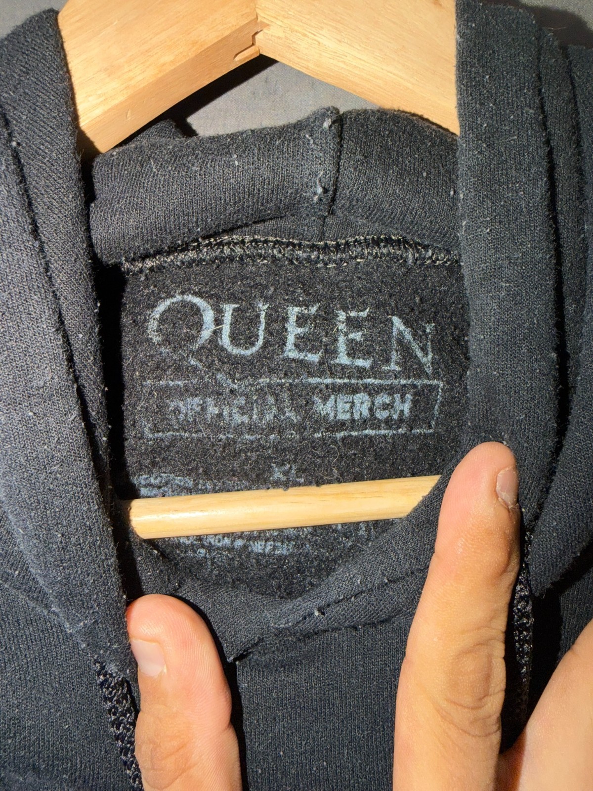Queen Official Merch Hoodie Black “We Will Rock You / We Will Rise” Graphic XL