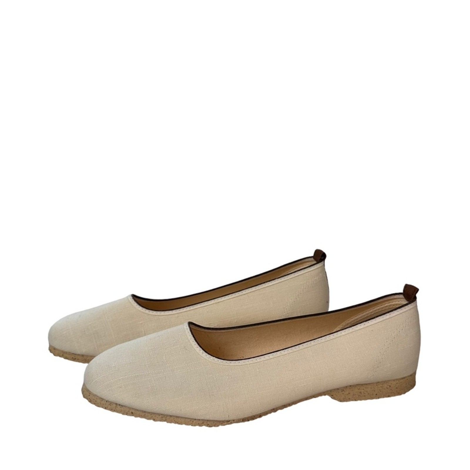 Canvas Ballet Flats Womens Size 10 Textured Rubber Outsole Cream Brown