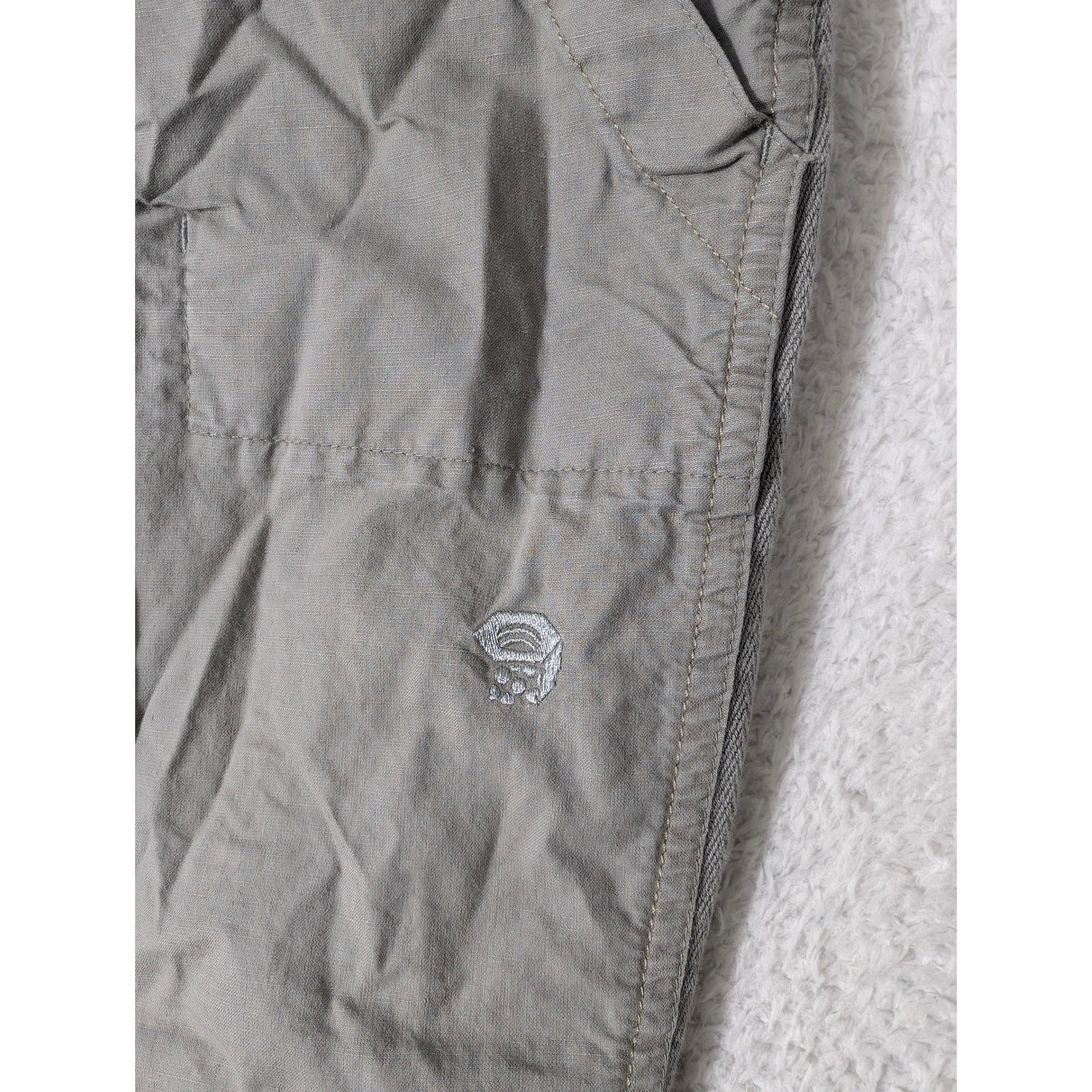 Mountain Hardwear Cropped Pants Womens 10 Grey Organic Cotton Hemp OL2998 Hiking