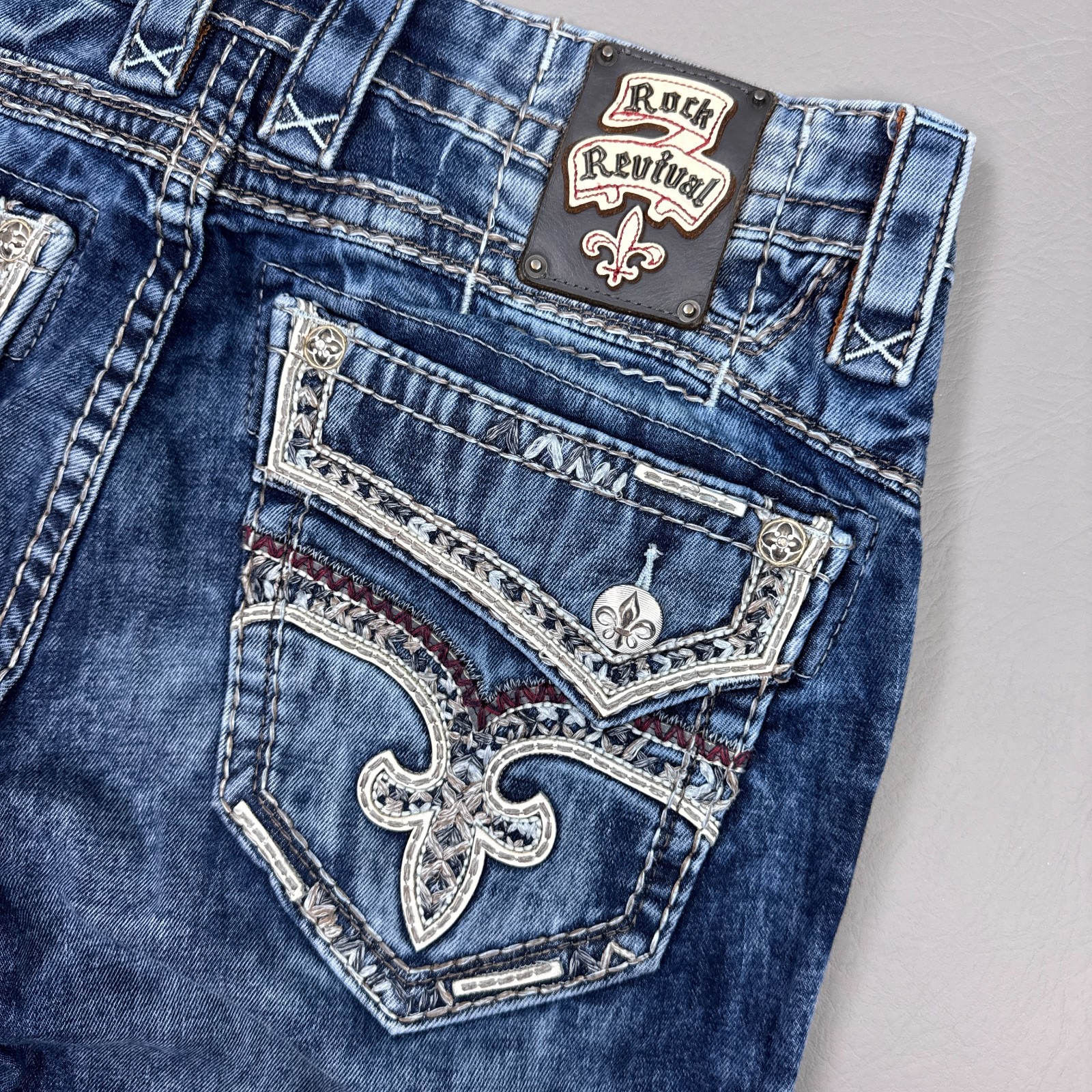 Rock Revival Jeans Mens 32×32 Blue Geras Denim Pants Embroidery Faded Stretch