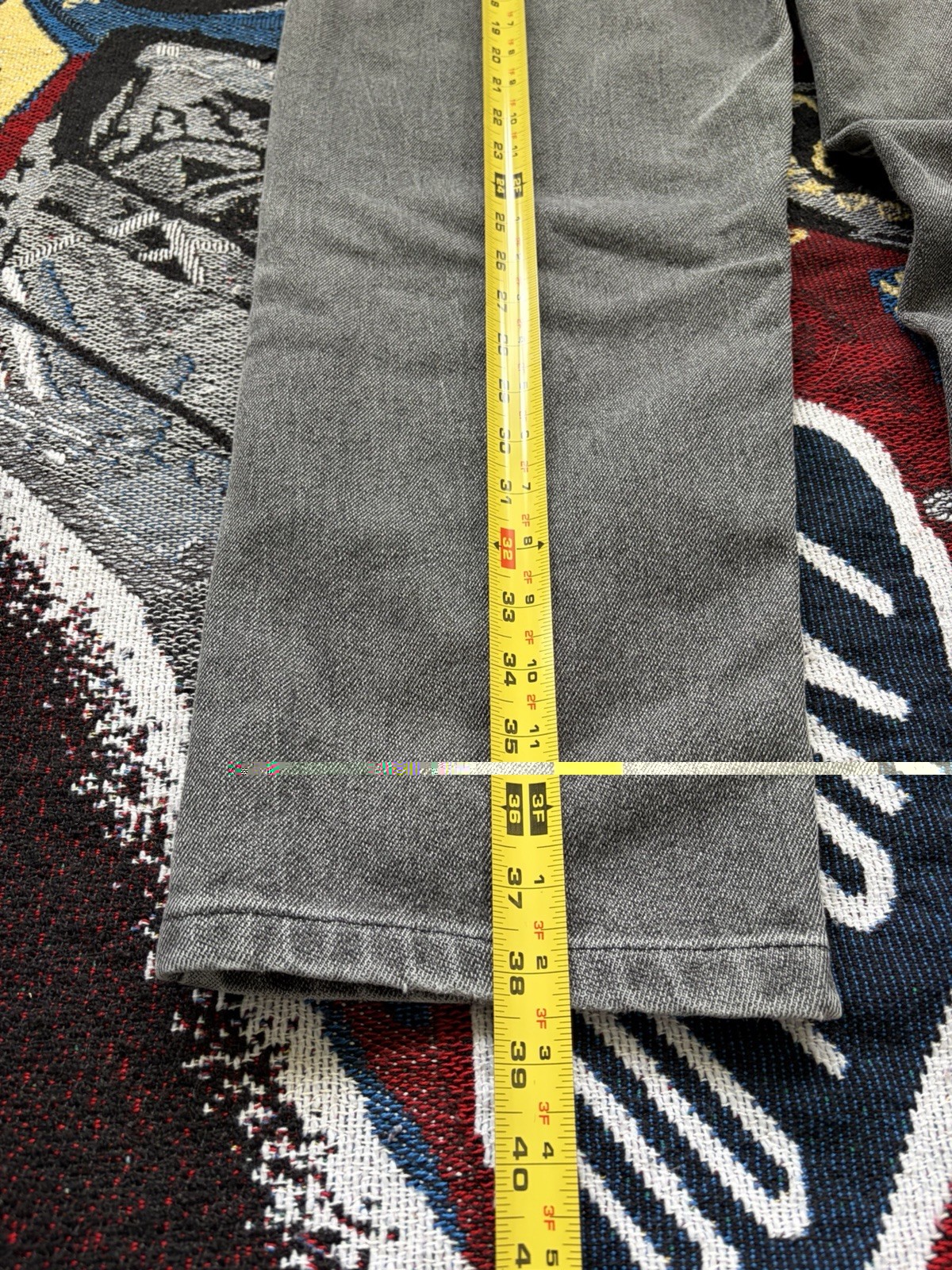 Levi’s Men’s Gray Tapered Stretch Flex Denim Jeans brown tag