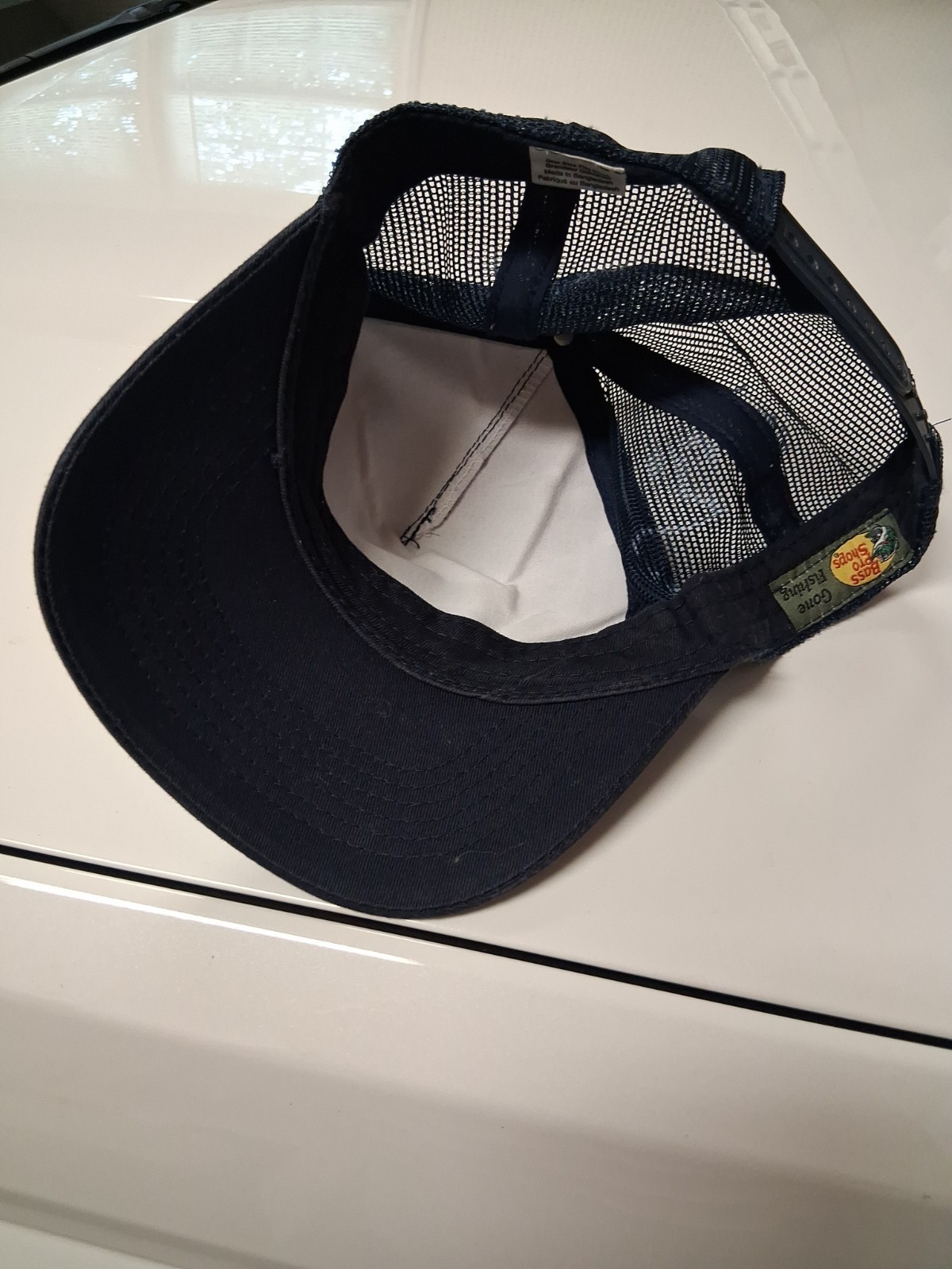 Bass Pro Shops Fishing Trucker Hat Mesh Cap Adjustable SnapBack