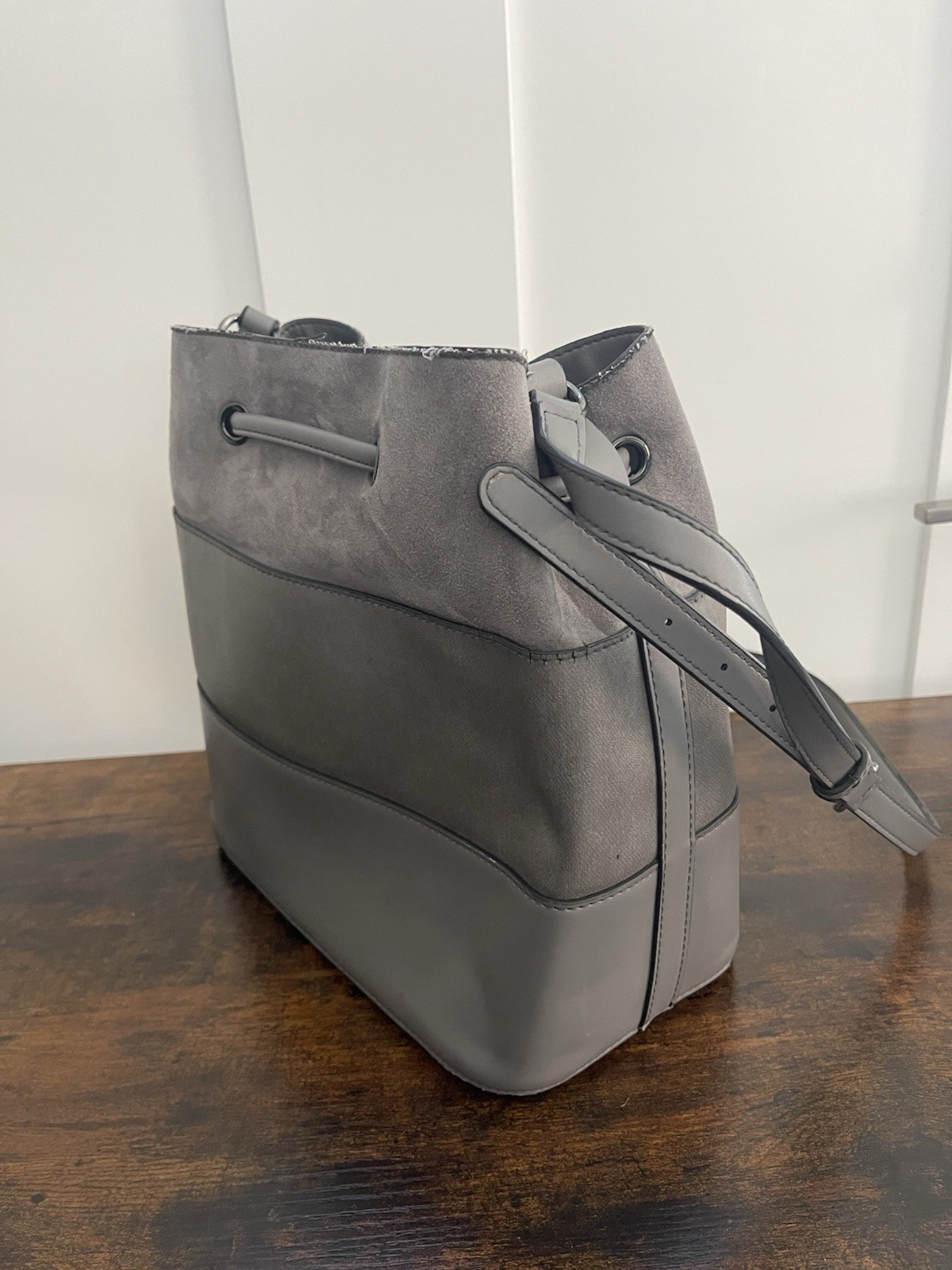 Calvin Klein Gray Drawstring Bucket Crossbody Bag Adjustable Strap Silver Logo