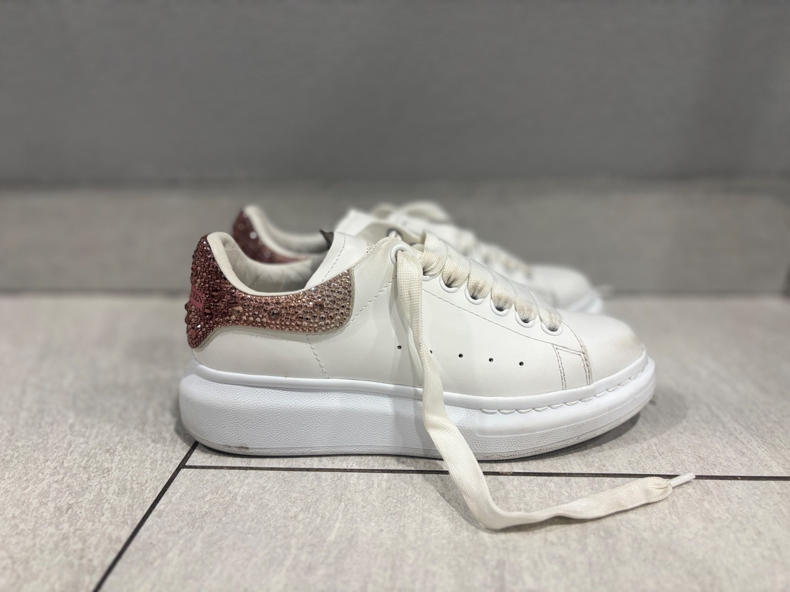 Alexander McQueen platform shoes with pink crystals size 7 W no original box