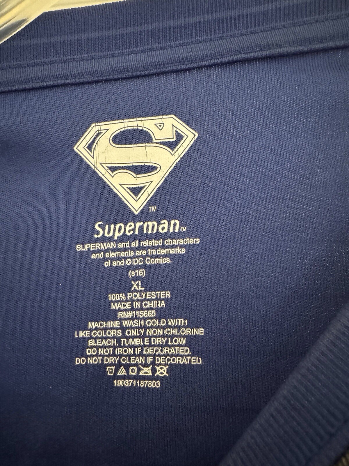 SUPERMAN ANIMATED/FUNKO POP STYLE CHARACTER T-SHIRT, XL