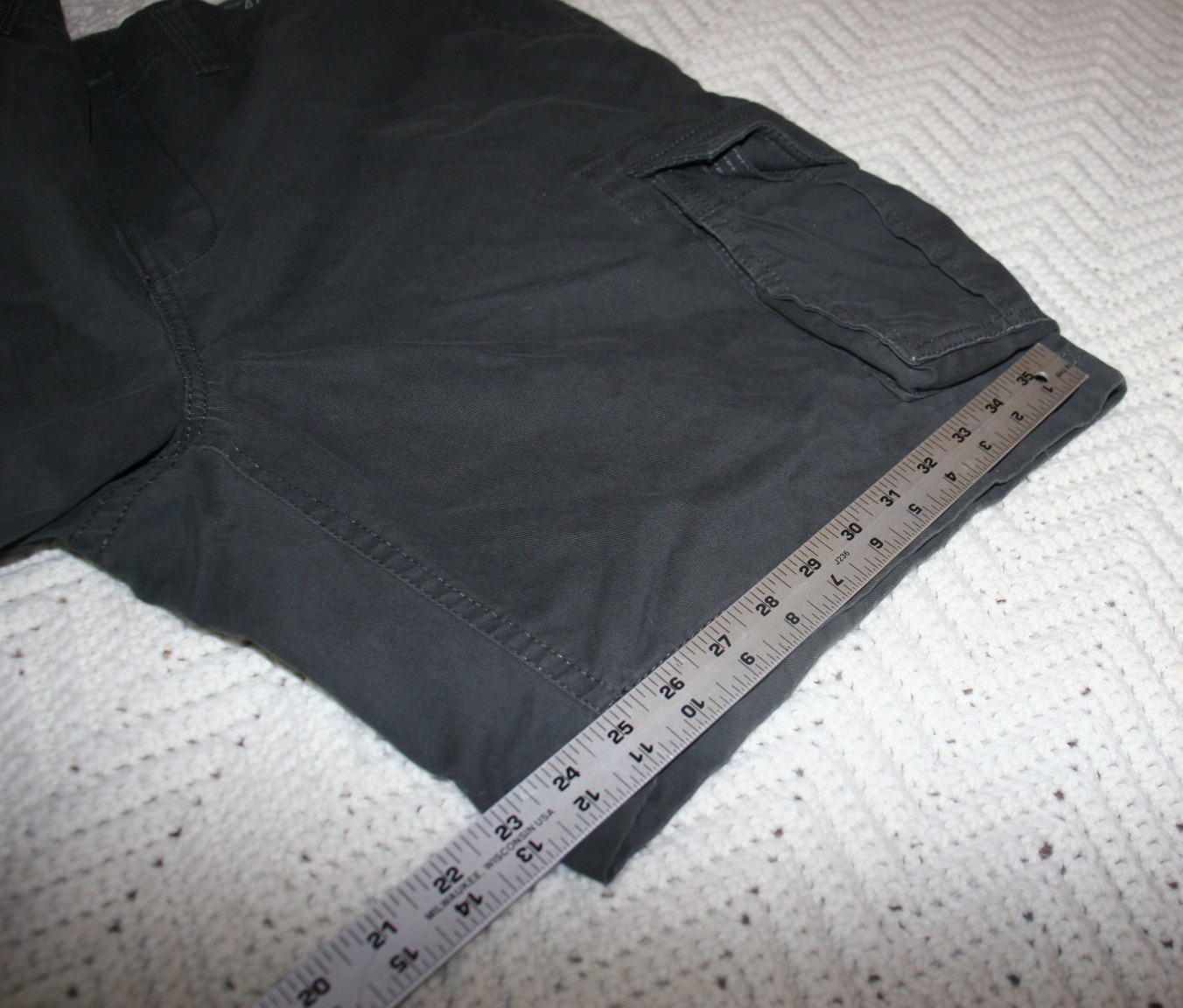 SONOMA men’s shorts size: 46 grey CARGO SHORTS BARLEY WORN! SHARP! CARGO!!!
