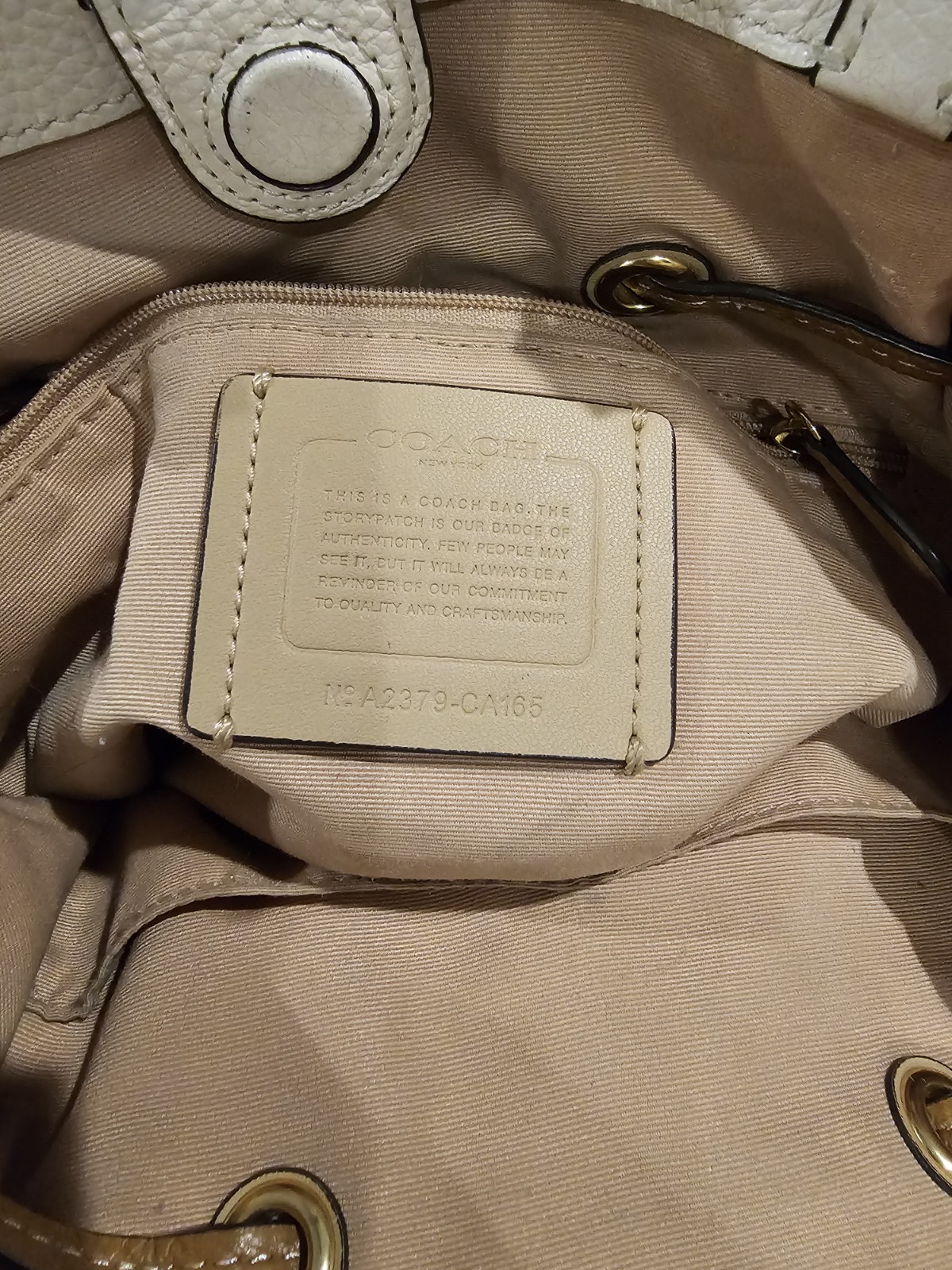 Coach CA165 Andy Horse & Carriage Chalk Pebbled Leather Tote Large White Ivory