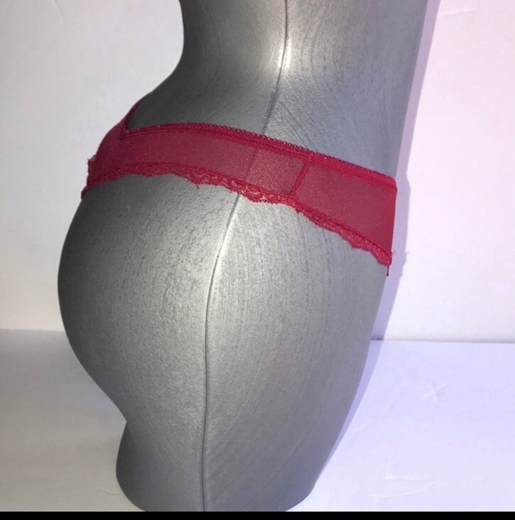 6 Pieces Set women’s Thong V String Panties Underwear. Size Xlarge. NWT