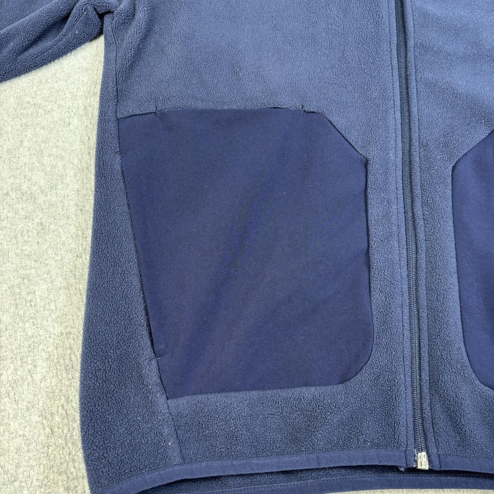 FIGS On Shift Jacket Mens Medium Blue Fleece Full Zip Pack Primaloft Workwear