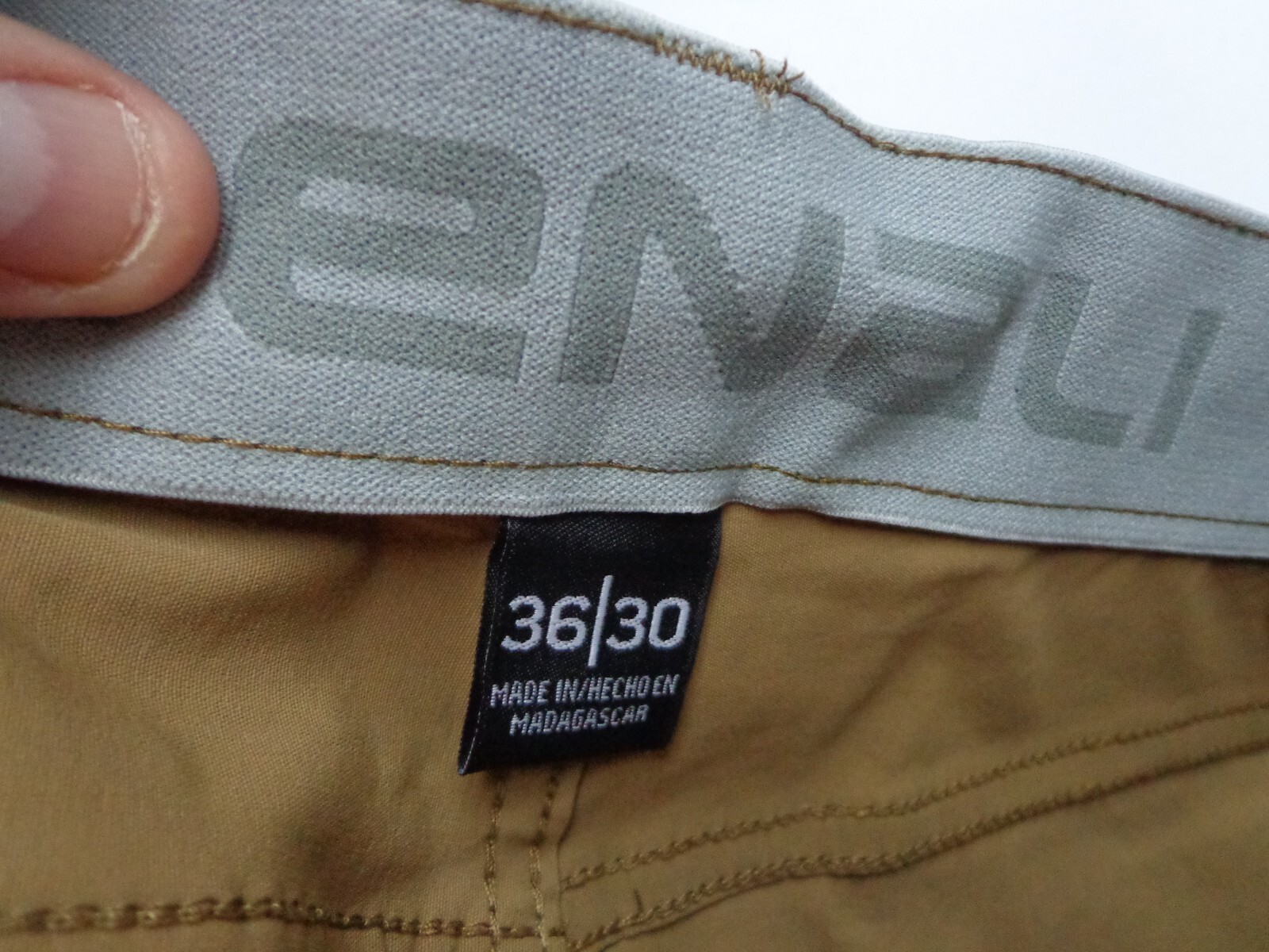 DENALI Moccasin Brown Tech Fabric Stretch Pants NWT 36 /30 MSRP $54
