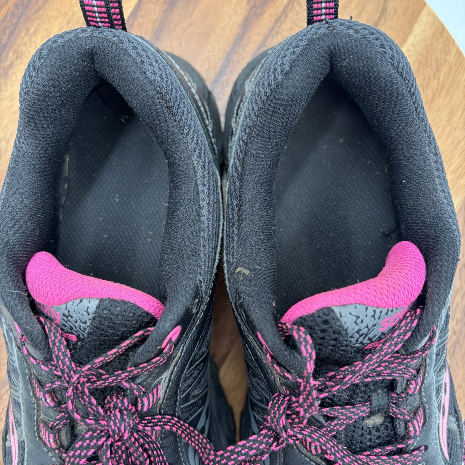 Size 11 – Saucony Grid Eclipse TR 3 Black/ Pink Women’s Running Sneakers