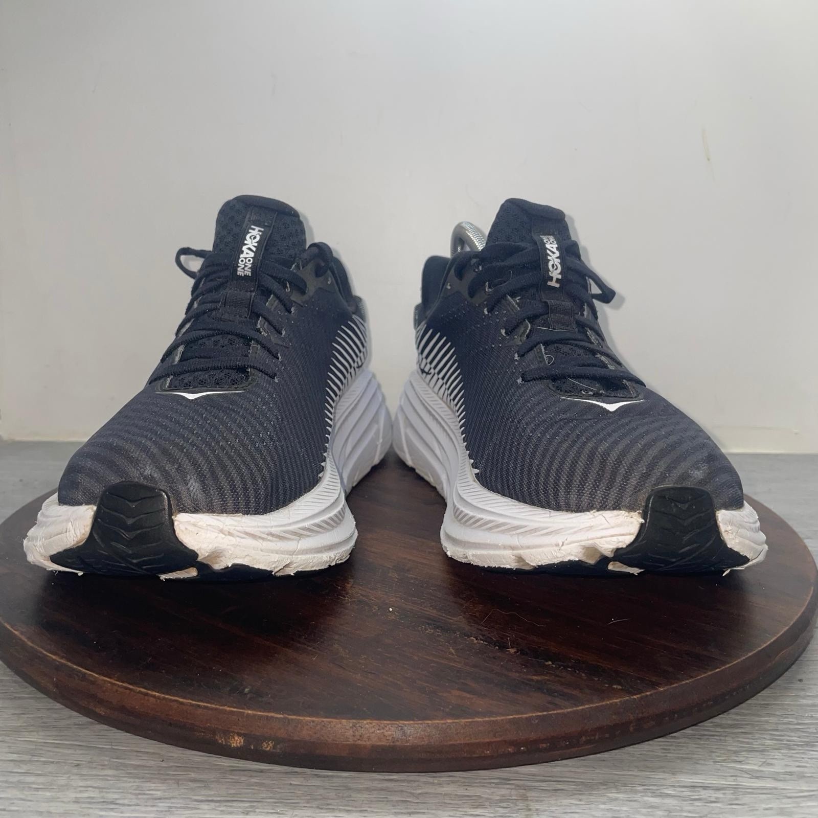 Hoka One One Rincon 2 Womens 10 Black White Athletic Running Shoes 1110515 BWHT